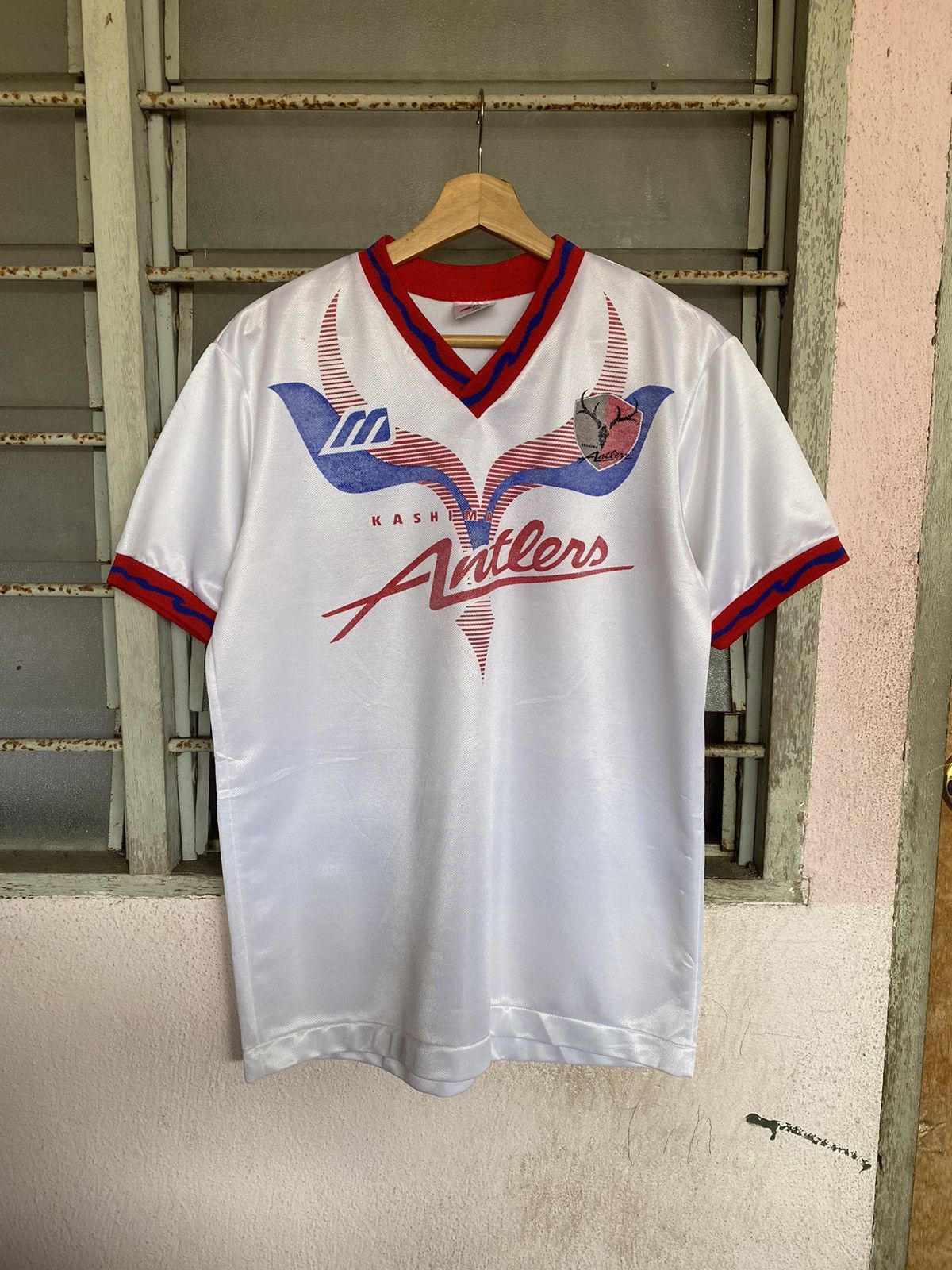 Mizuno Vintage Mizuno Kashima Antlerr J League Away Jersey 1994-95 Size US L / EU 52-54 / 3 - 5 Thumbnail