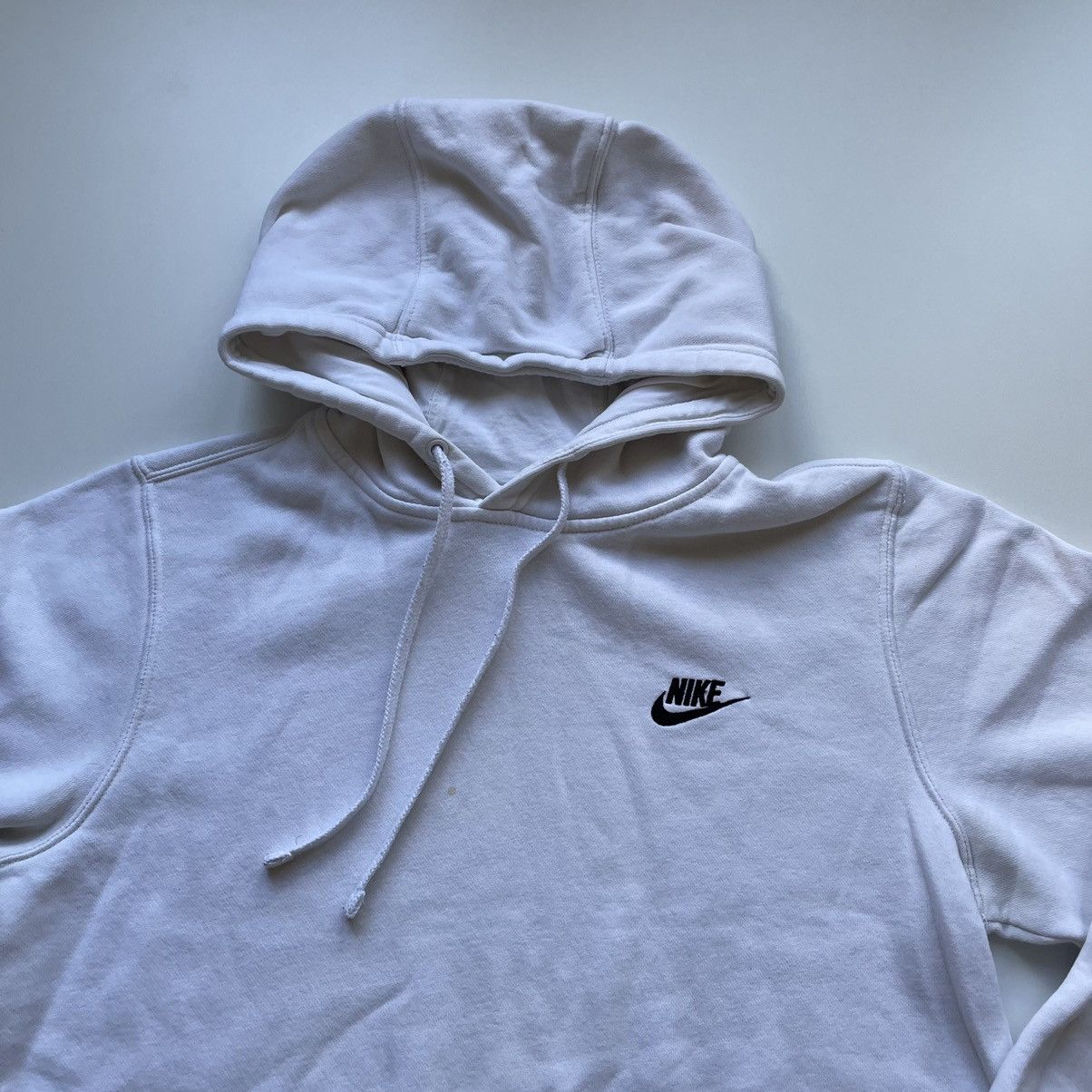 Nike × Vintage Vintage 2000s Nike Embroidered Swoosh Hoodie Small White Size US S / EU 44-46 / 1 - 2 Thumbnail