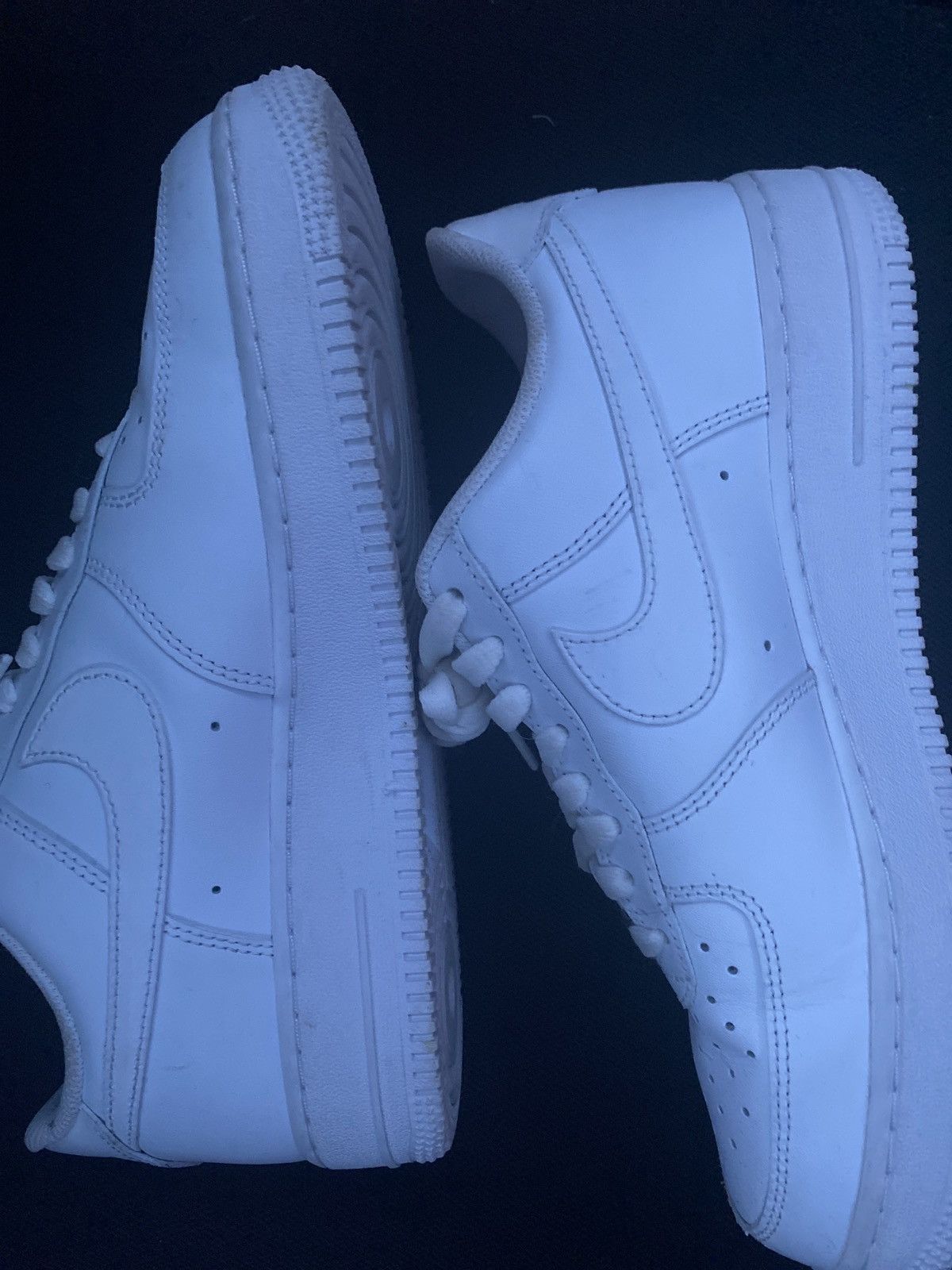 creased dirty air forces