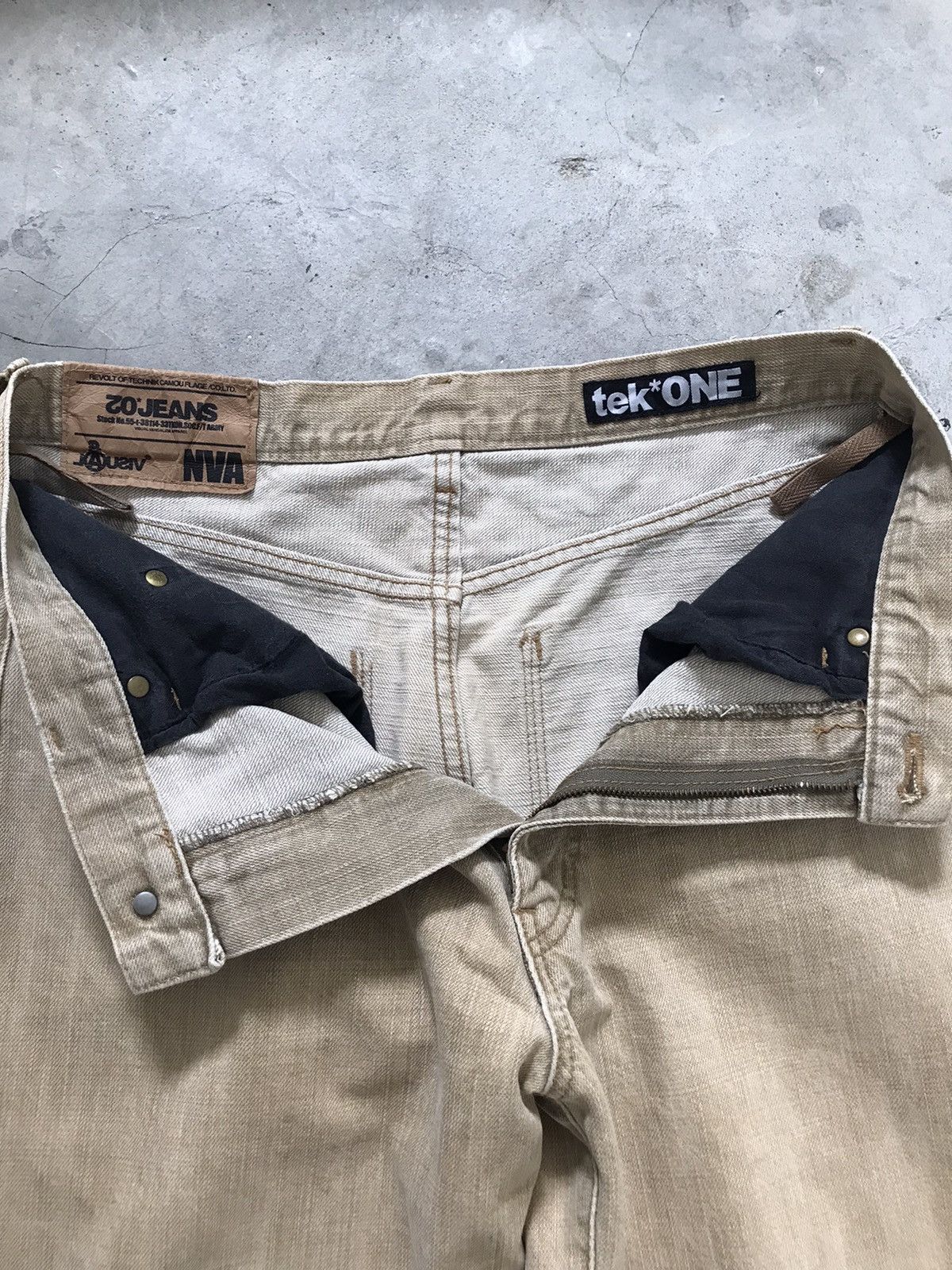 Japanese Brand tek*ONE Agriculture Visual Vandalizm Denim Jeans Size US 32 / EU 48 - 13 Thumbnail