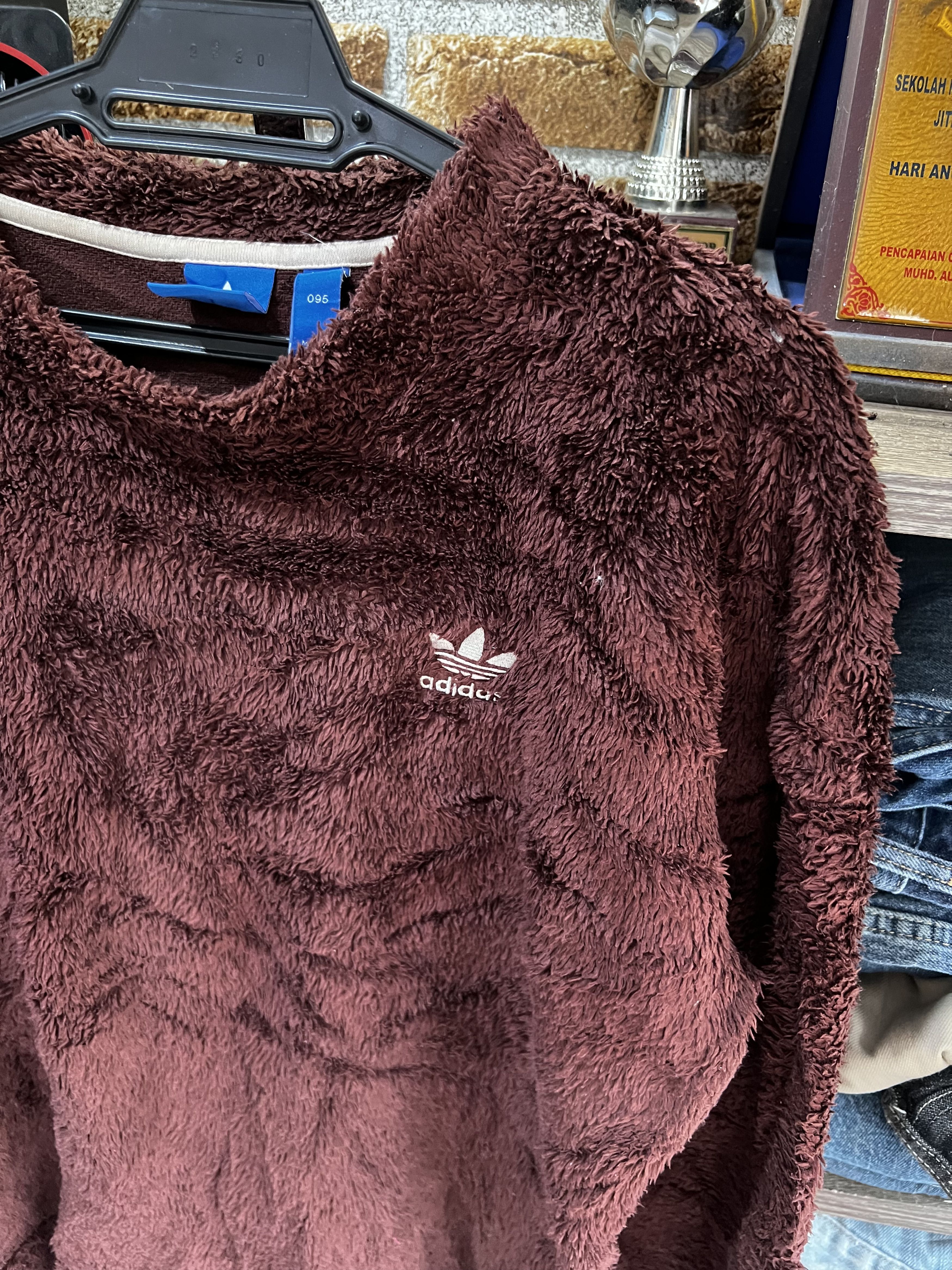 Adidas 🔥Vintage Adidas Deep Pile Faux Fur Sweatshirts Size US M / EU 48-50 / 2 - 7 Thumbnail