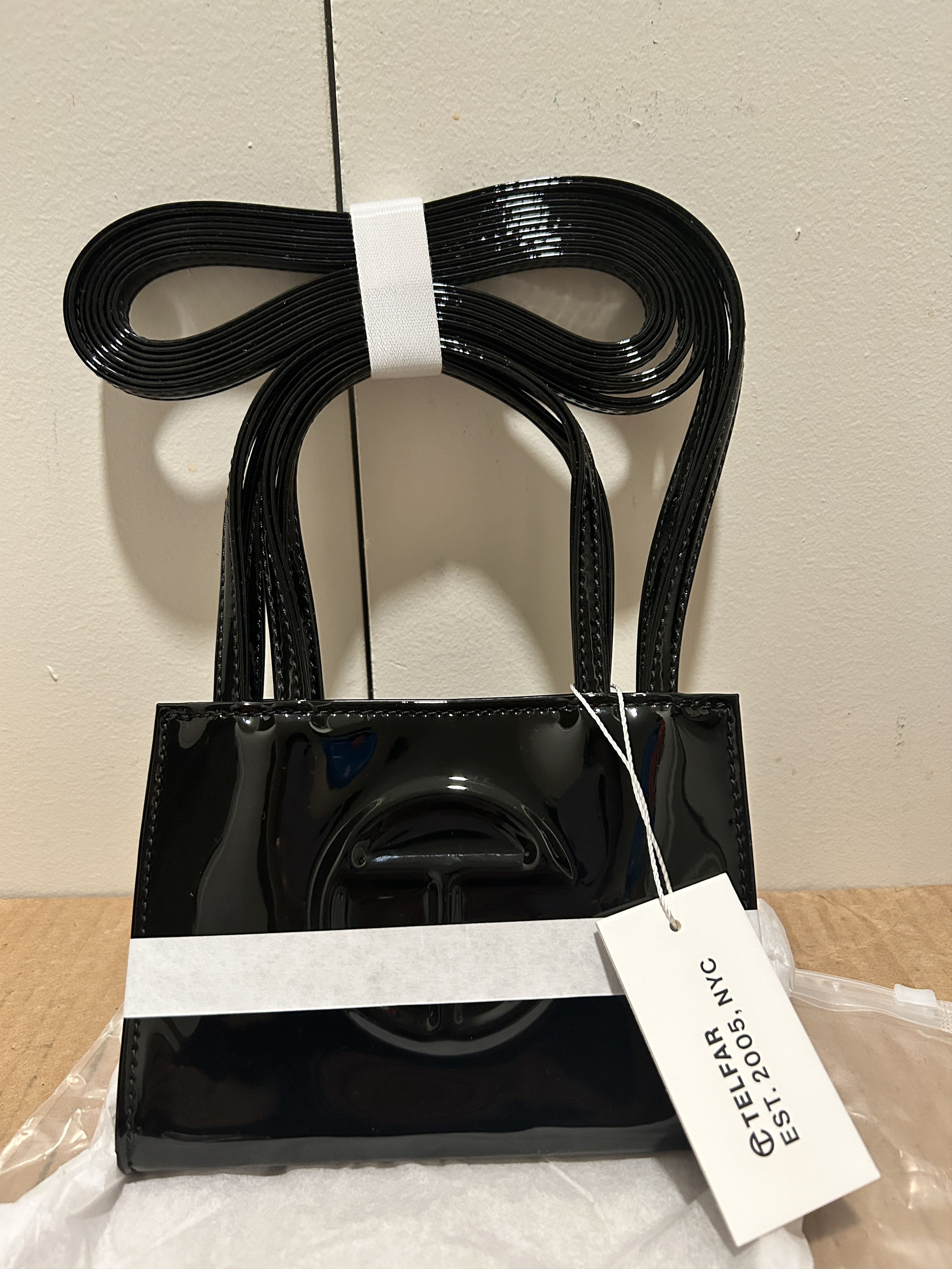 Telfar Small Black Patent Shopping Bag Size ONE SIZE - 5 Thumbnail