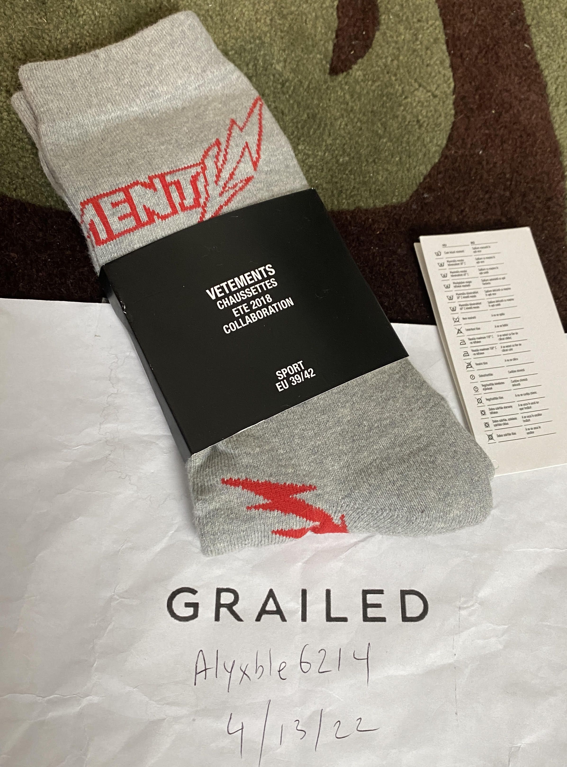 Reebok × Vetements Vetements x Reebok Red gray socks [ size 39-42] | Grailed