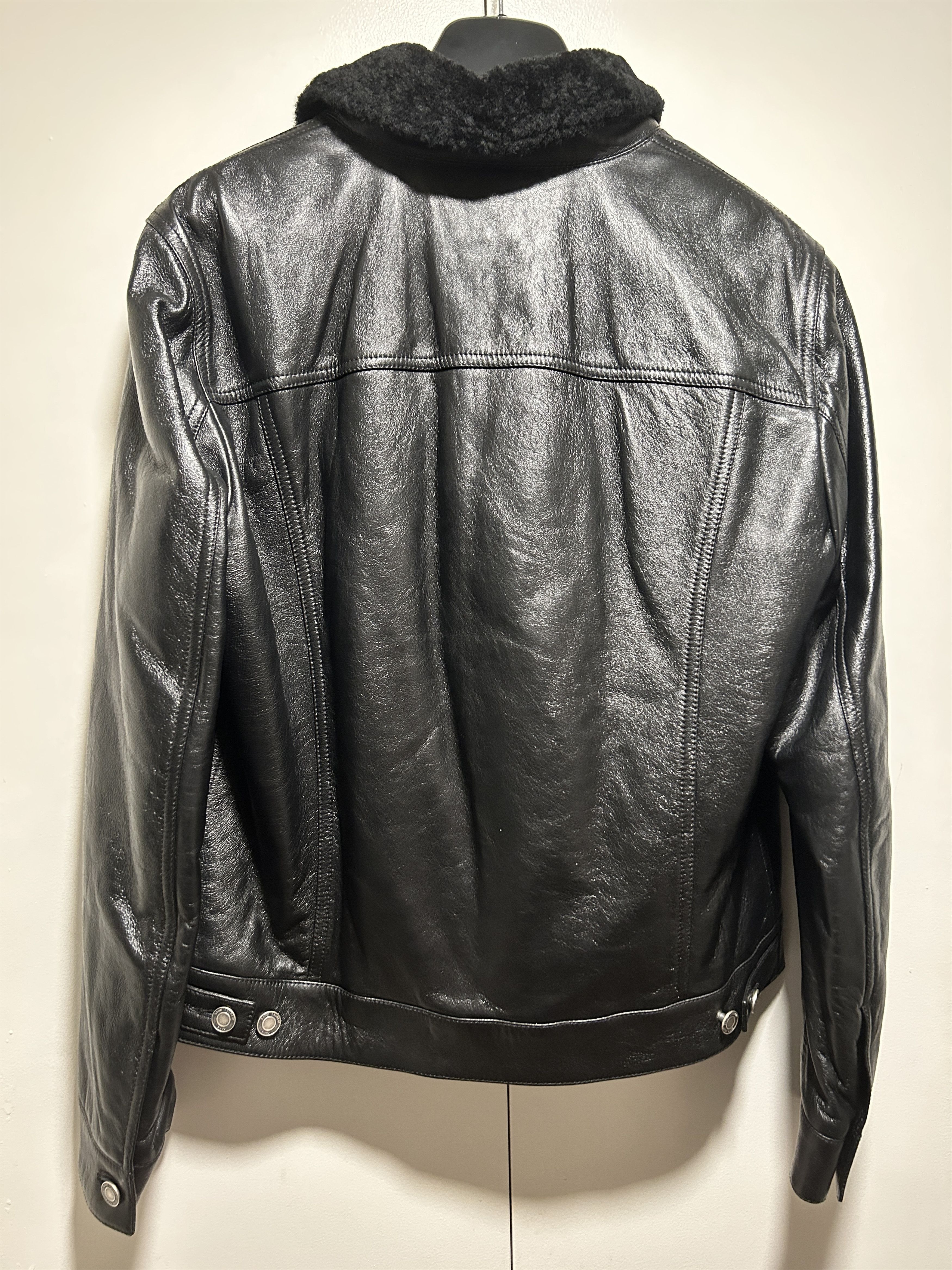 Yves Saint Laurent Shearling Jacket Leather Black Bomber Flight F/W 19 Size US M / EU 48-50 / 2 - 9 Thumbnail