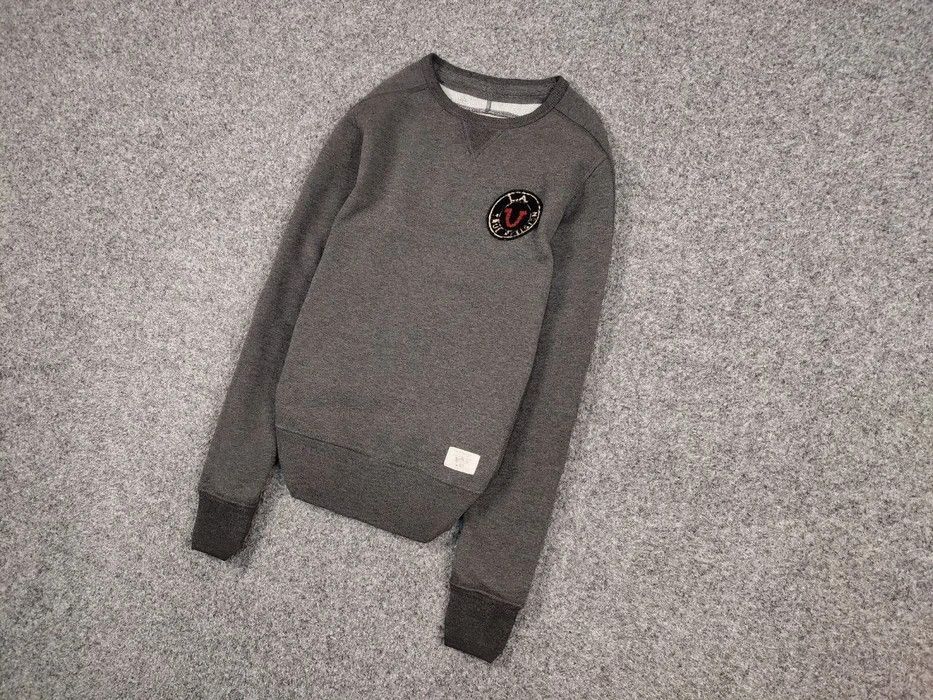 True Religion Vintage True Religion Logo Crewneck Blank Gray Sweatshirt Size US S / EU 44-46 / 1 - 2 Thumbnail