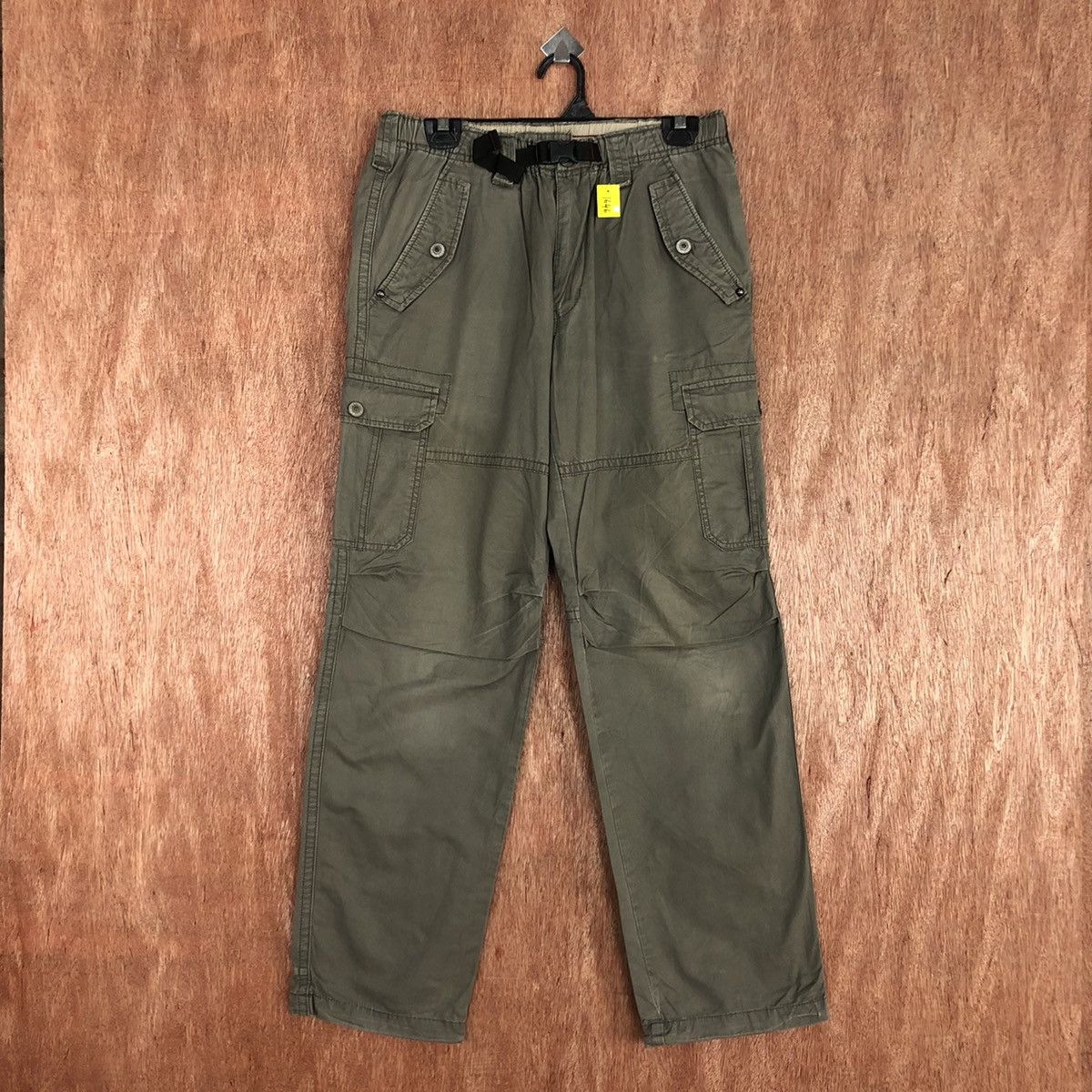 image of Vintage Japan Multipocket Tactical Cargo Pants 1646 in Green, Men's (Size 30)