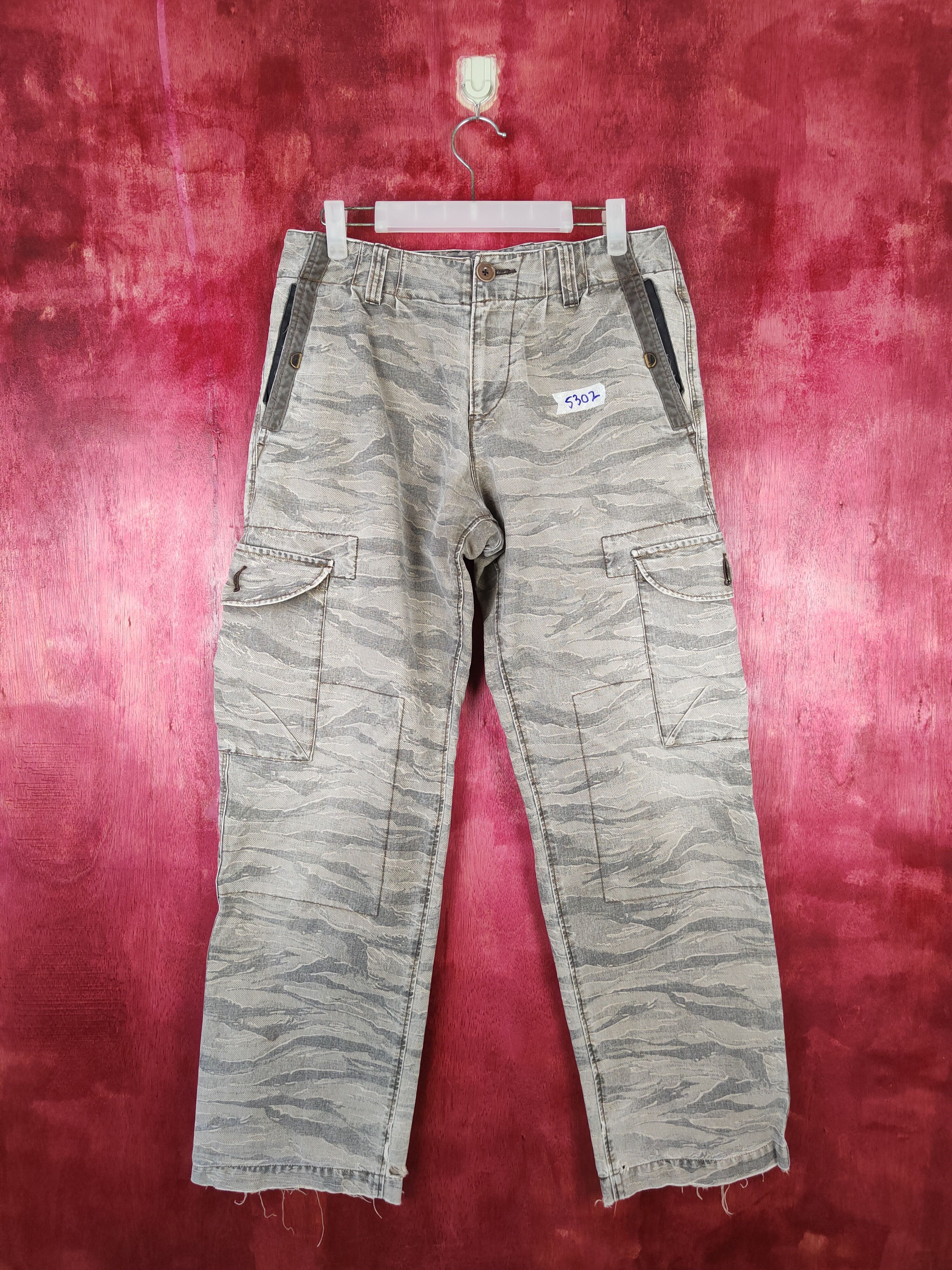 R.Newbold R.Newbold tiger stripe camo Tactical Cargo Pants #5302 Size US 30 / EU 46 - 1 Thumbnail