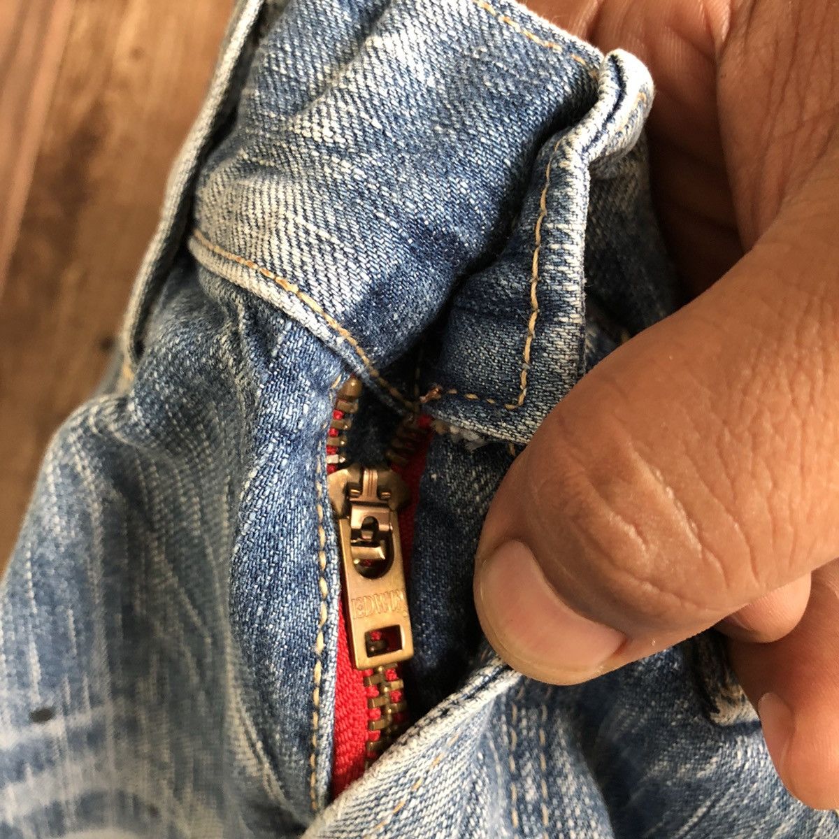 Edwin Vintage Edwin X World Industry Distressed Denim Jeans Size US 32 / EU 48 - 5 Thumbnail