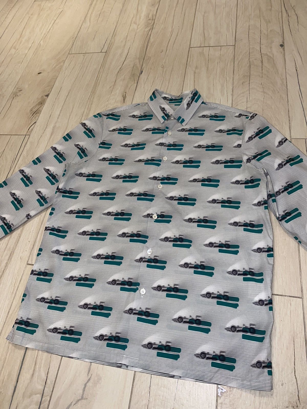 Prada SS15 Prada F1 Racing All Over Printed Button Up Shirt Size US M / EU 48-50 / 2 - 5 Thumbnail