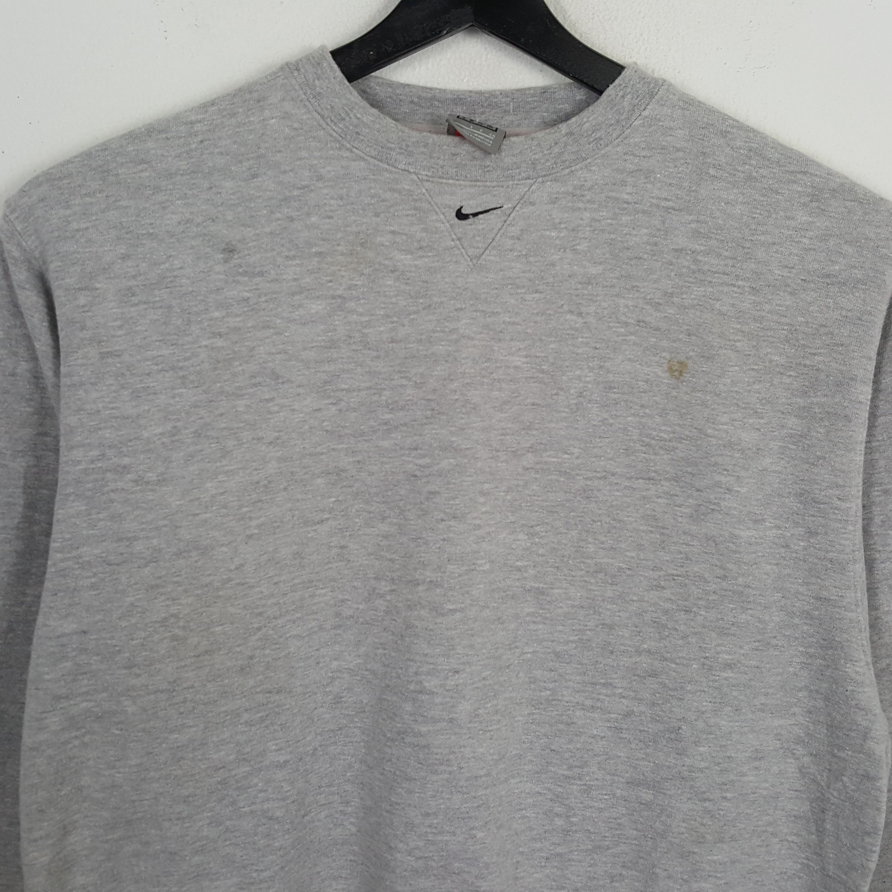 Nike × Vintage NIKE Streetwear Center Logo Style Vintage Sweatshirt Size US L / EU 52-54 / 3 - 2 Thumbnail