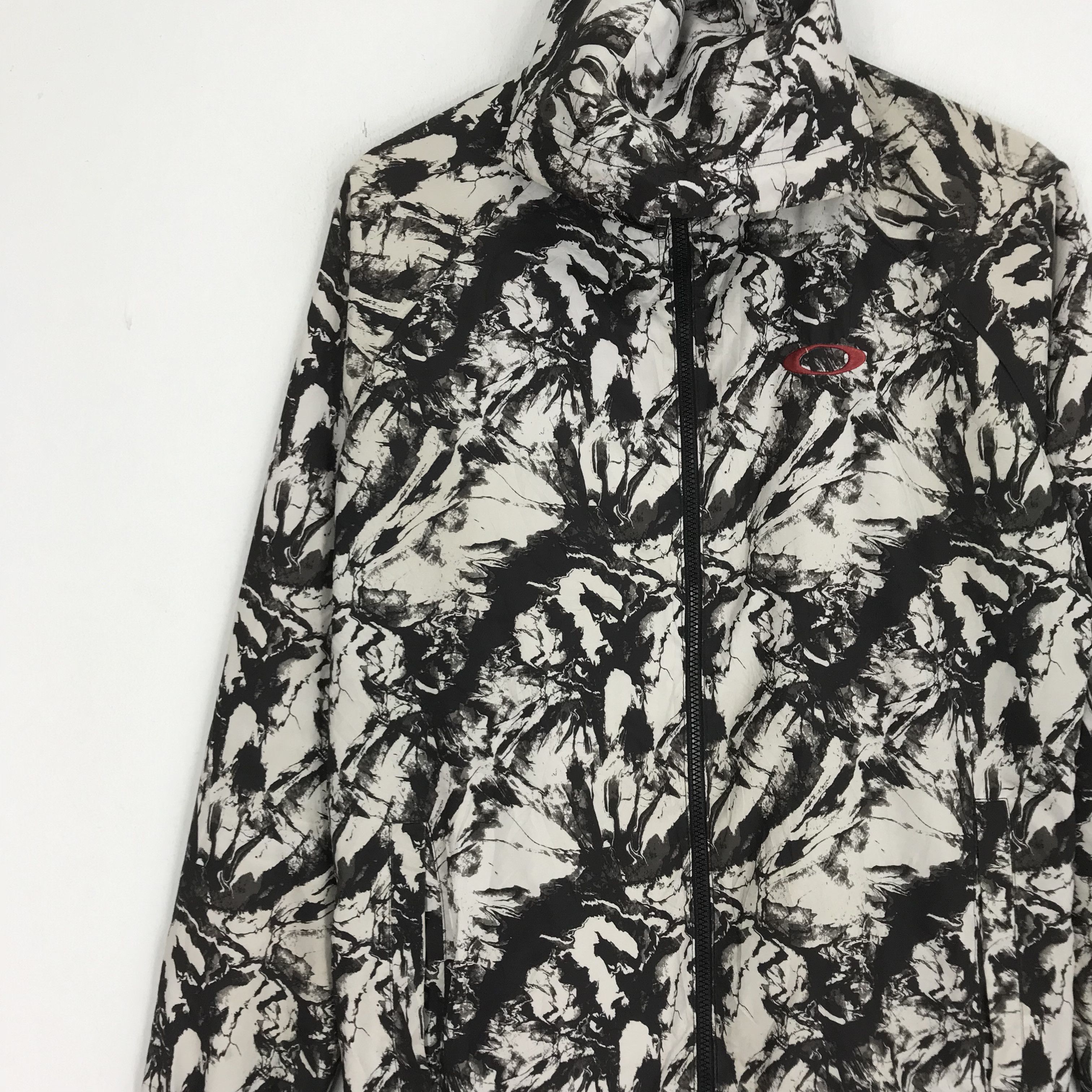 Japanese Brand Vintage Oakley Baroque Jacket Hoodie Abstract Colour Size US M / EU 48-50 / 2 - 4 Thumbnail