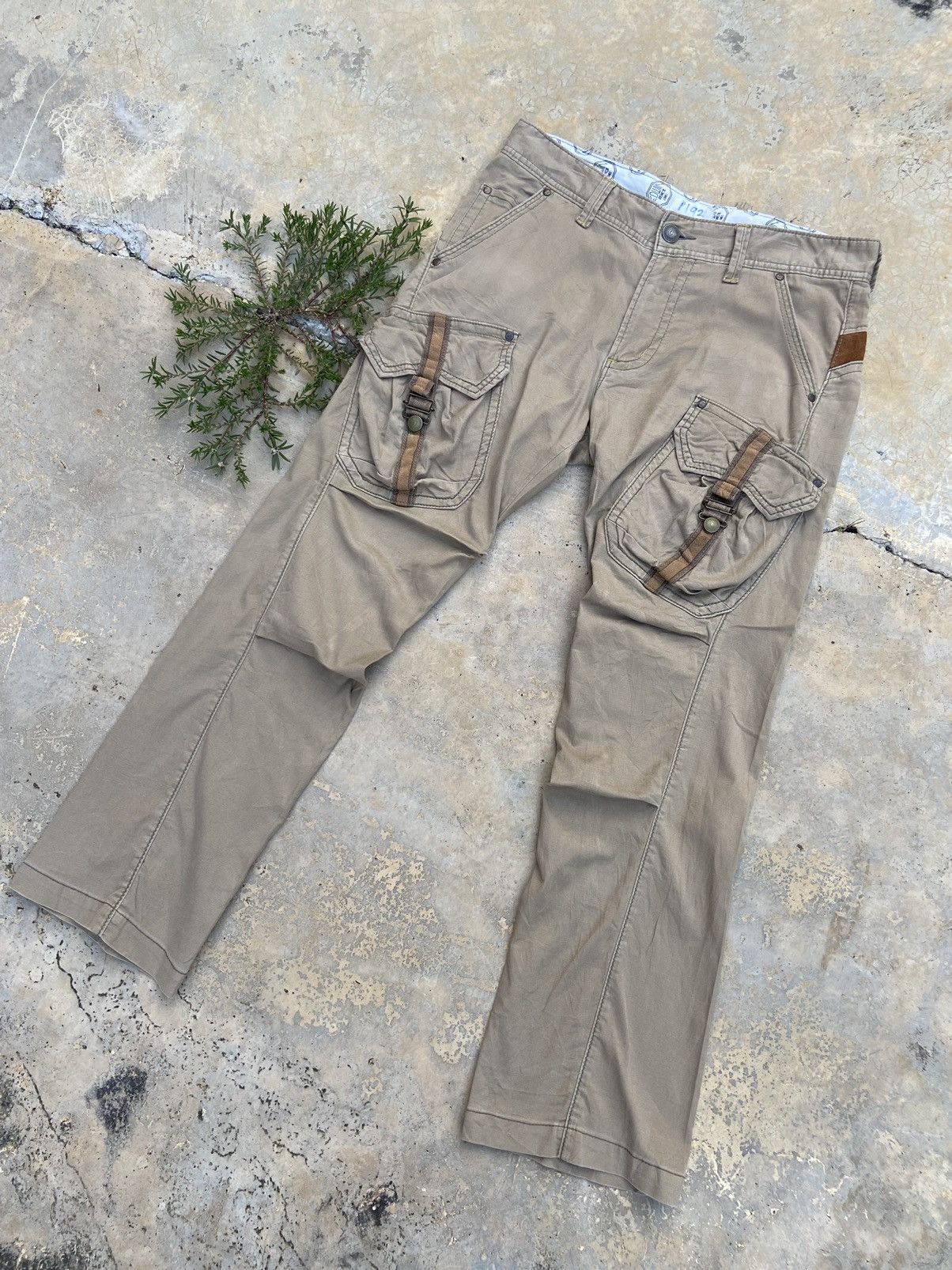 Japanese Brand EDWIN ECXLUSIVE VINTAGE TACTICAL PANT Size US 34 / EU 50 - 1 Thumbnail