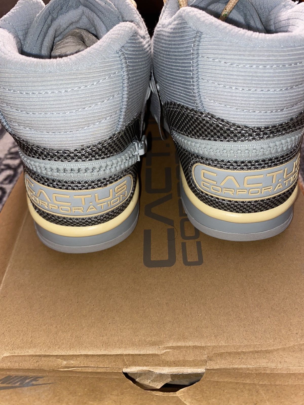 Nike × Travis Scott Nike Air Trainer 1 SP Travis Scott Grey Haze Size US 7 / EU 40 - 6 Thumbnail
