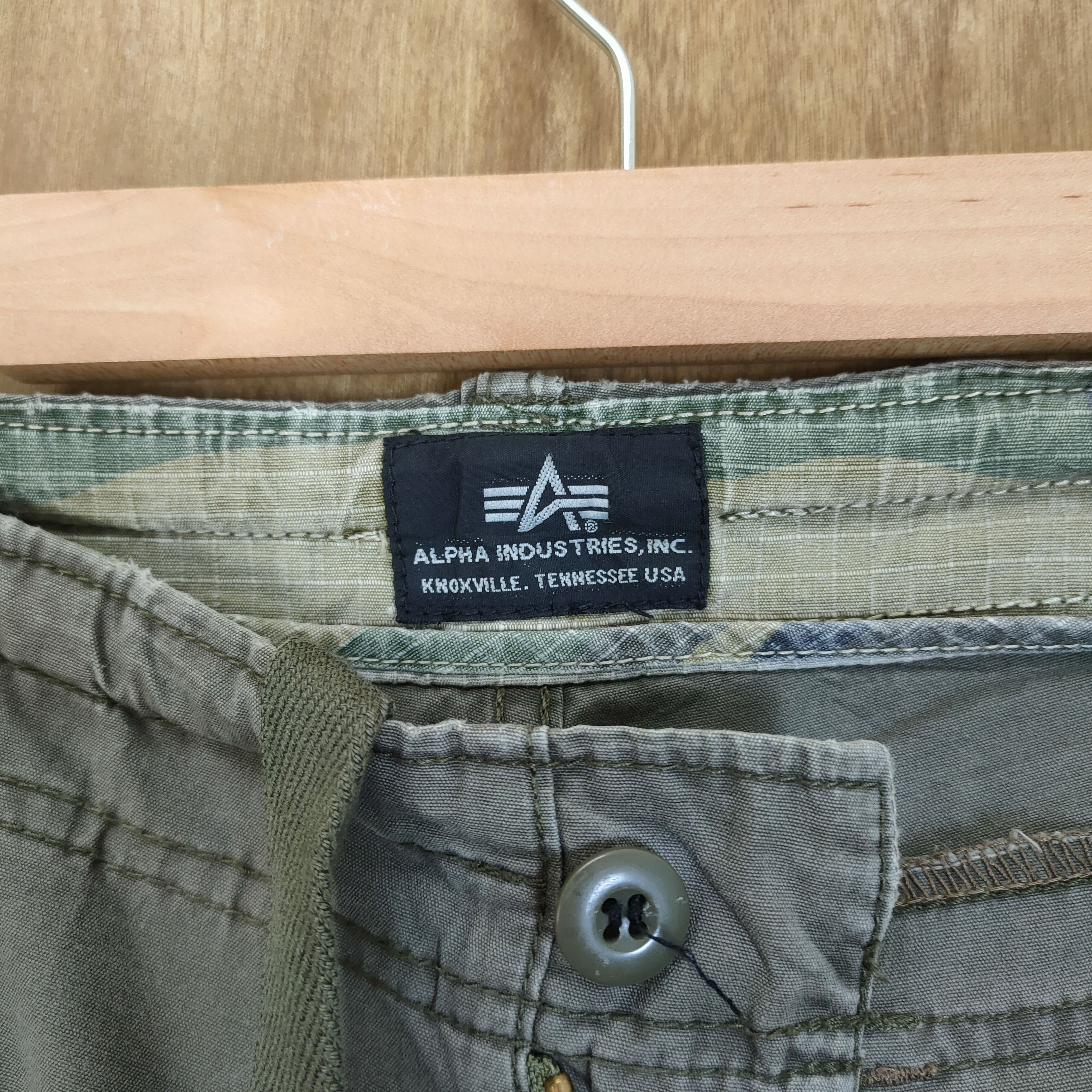 Japanese Brand × Vintage VINTAGE FADED CARGO PANTS/ BONGADE CARGO PANTS Size US 36 / EU 52 - 13 Thumbnail