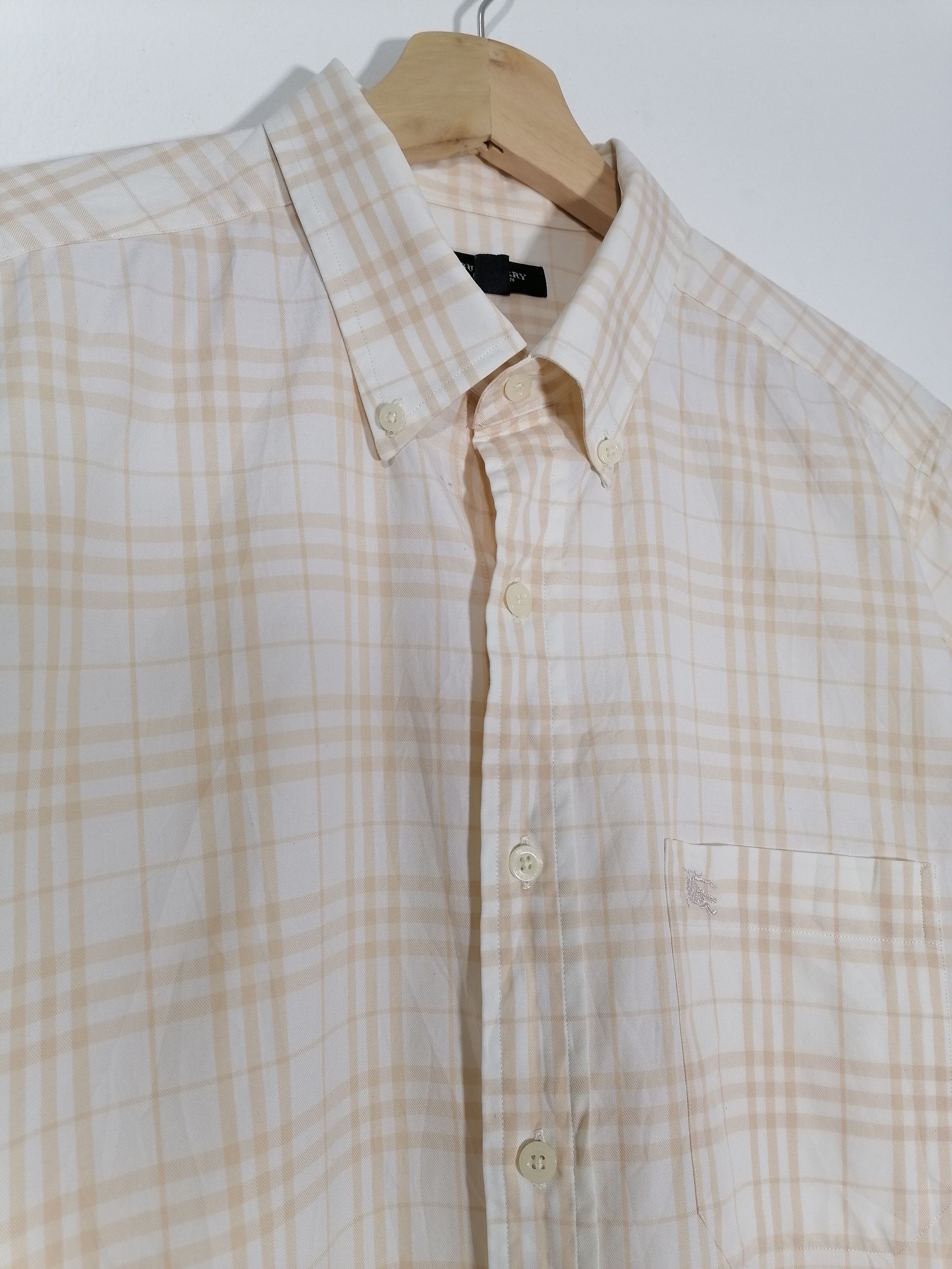 Burberry Burberry Plaid Button-Downs Size US L / EU 52-54 / 3 - 2 Thumbnail