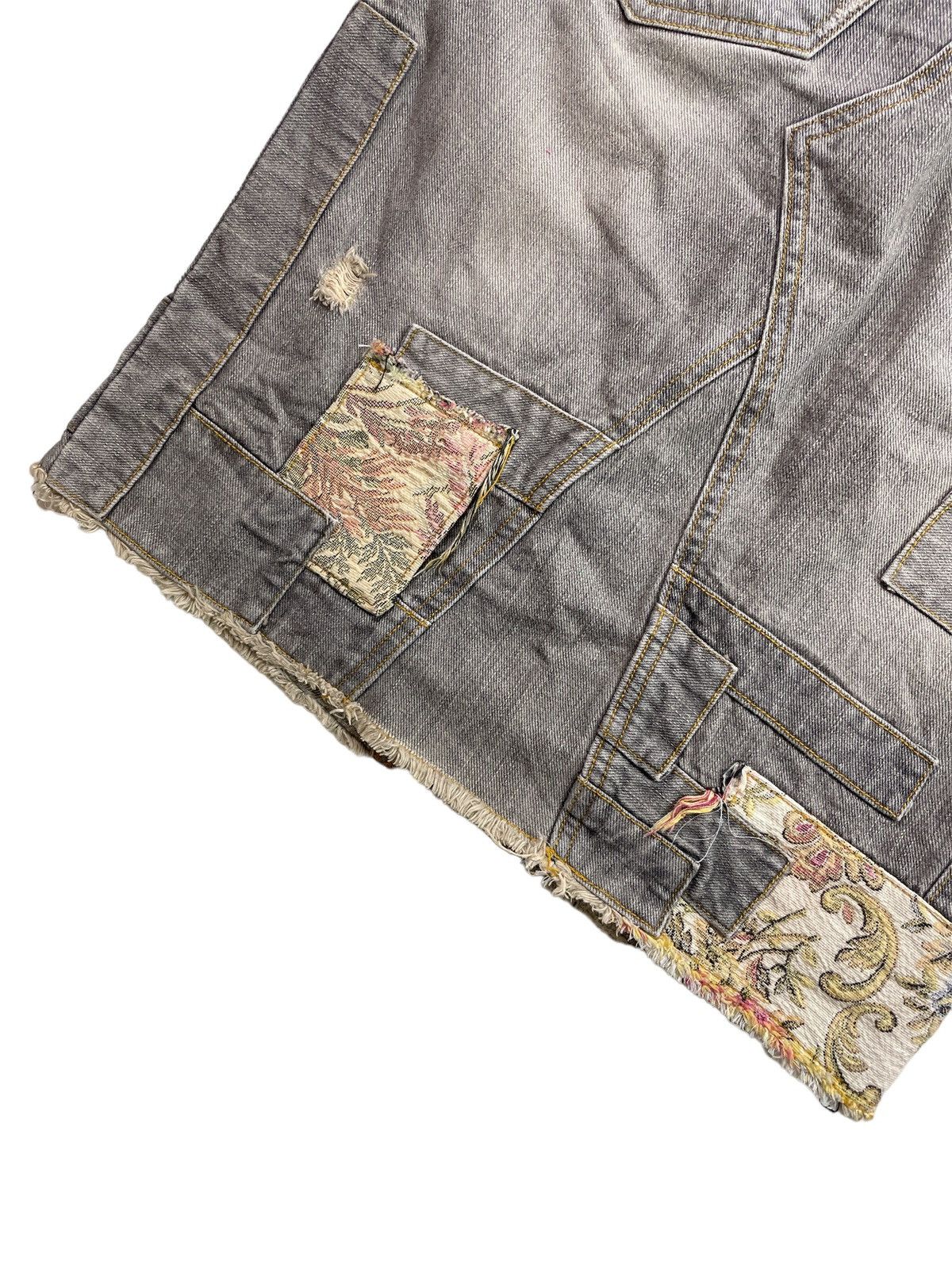 Issey Miyake Floral Tapestry Patchwork Miyake S. Kuwahara Skirt Jeans Size 28" / US 6 / IT 42 - 7 Thumbnail