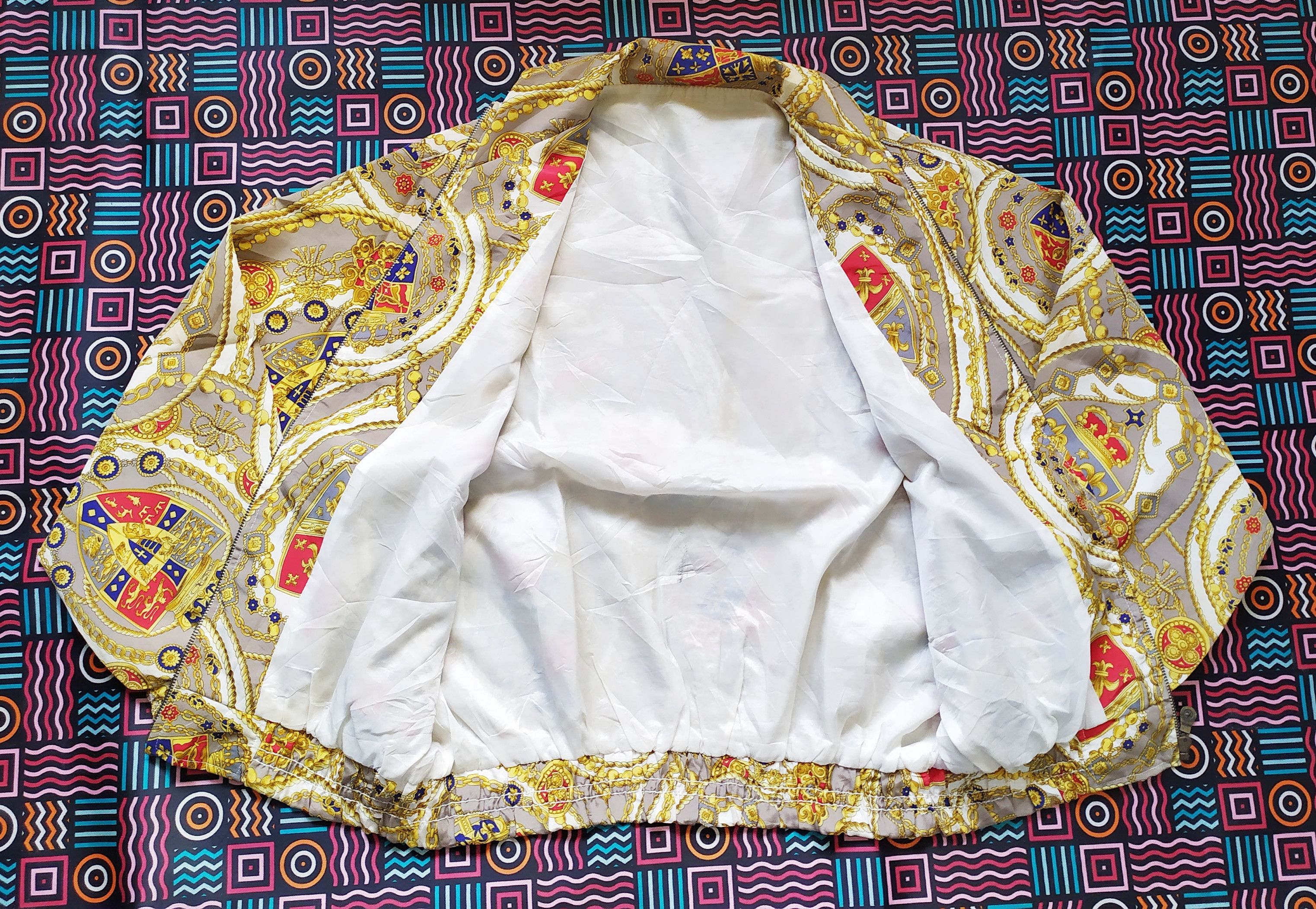 Vintage Vintage 90s baroque bomber light jacket size M Size US M / EU 48-50 / 2 - 6 Thumbnail