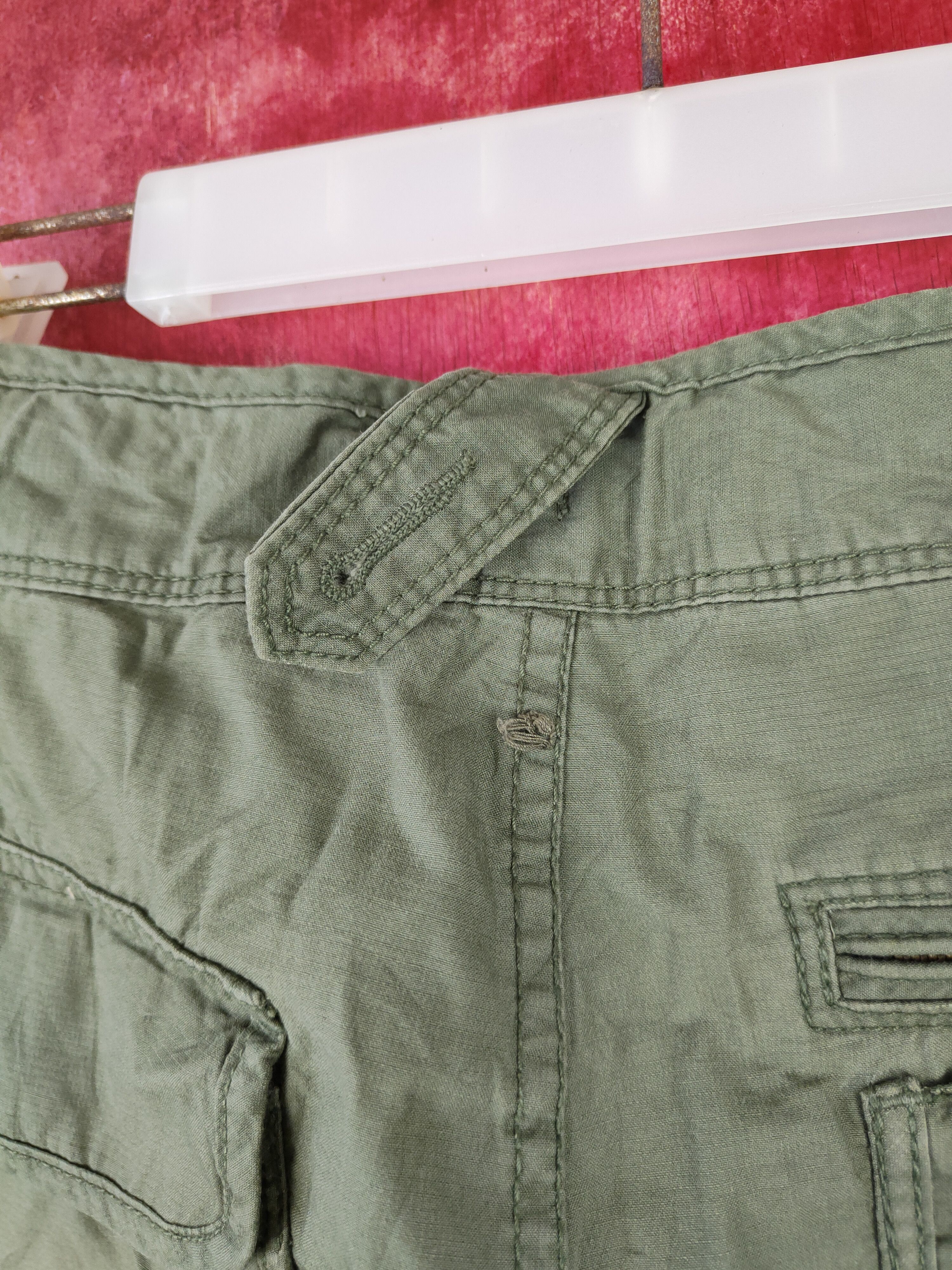 Japanese Brand Uniqlo Army Green Multi Pocket Tactical Cargo Pants #5299 Size US 36 / EU 52 - 9 Thumbnail