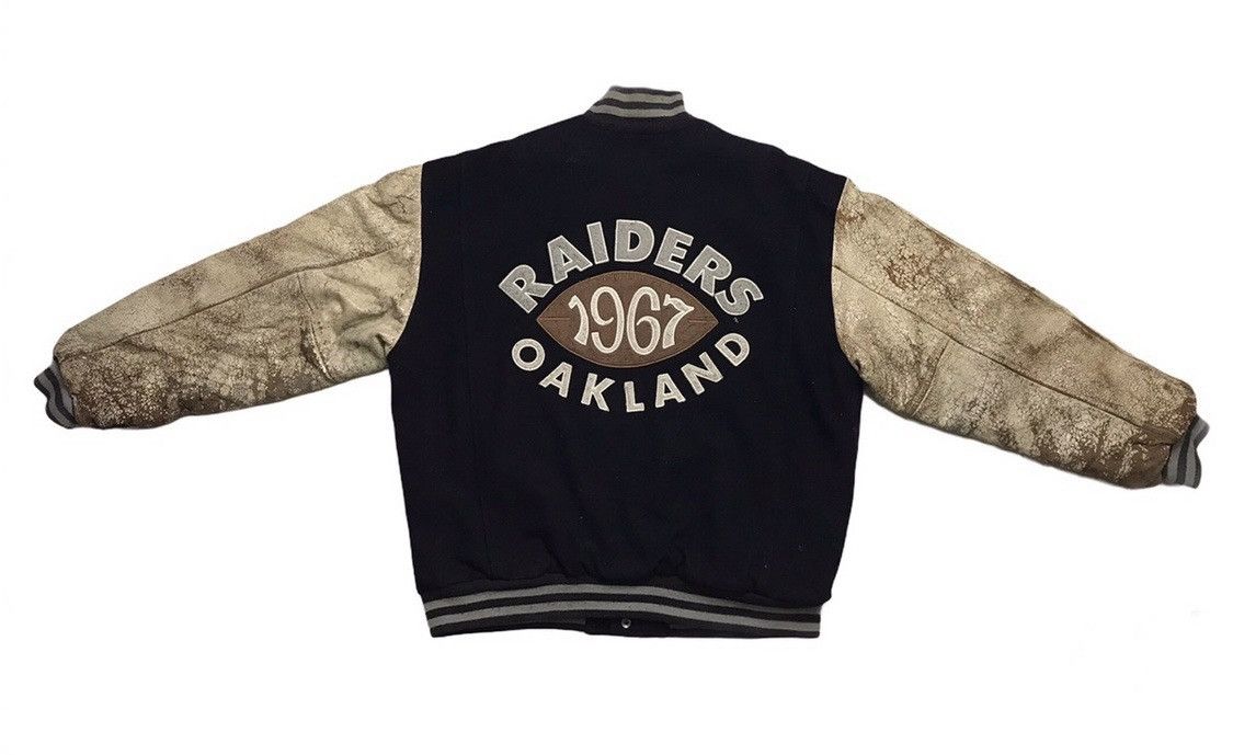 Vintage RARE Vintage Distressed Raiders Varsity Jacket Size US M / EU 48-50 / 2 - 6 Thumbnail