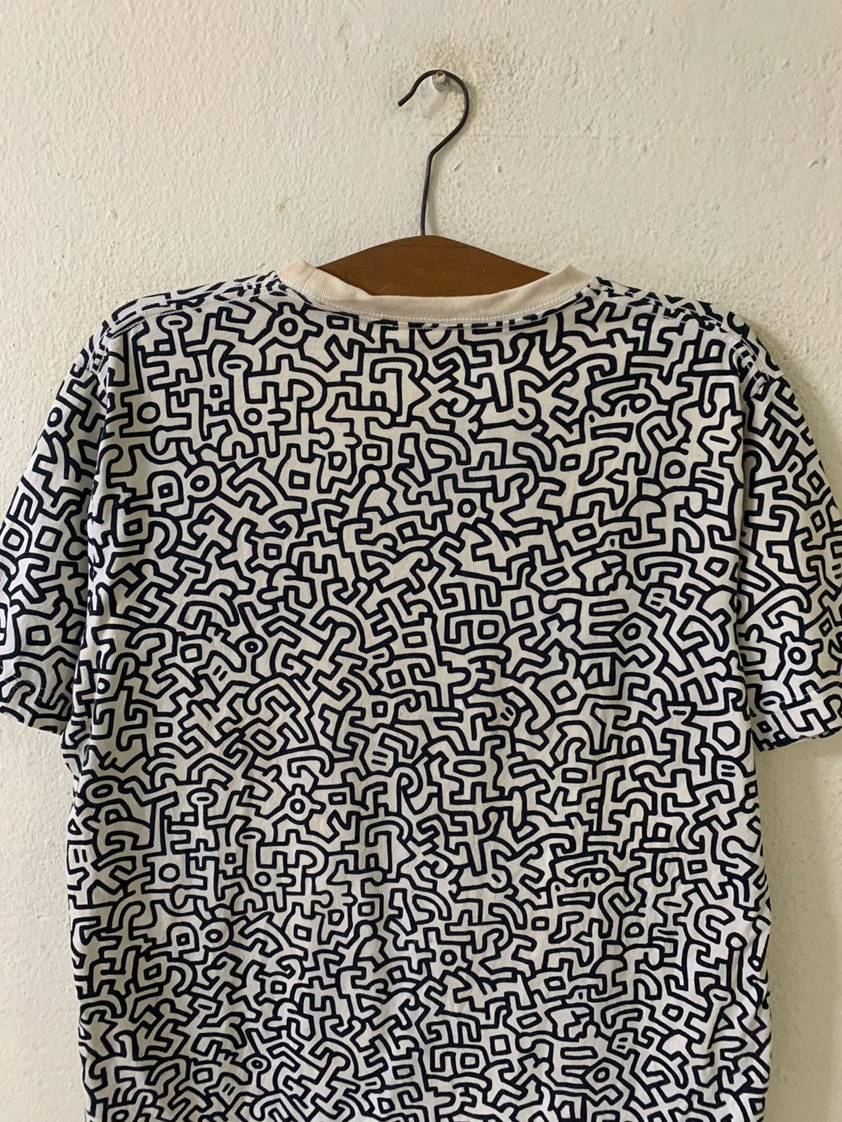 Keith Haring Uniqlo x Keith Haring Full Print Tshirt Size US M / EU 48-50 / 2 - 10 Thumbnail