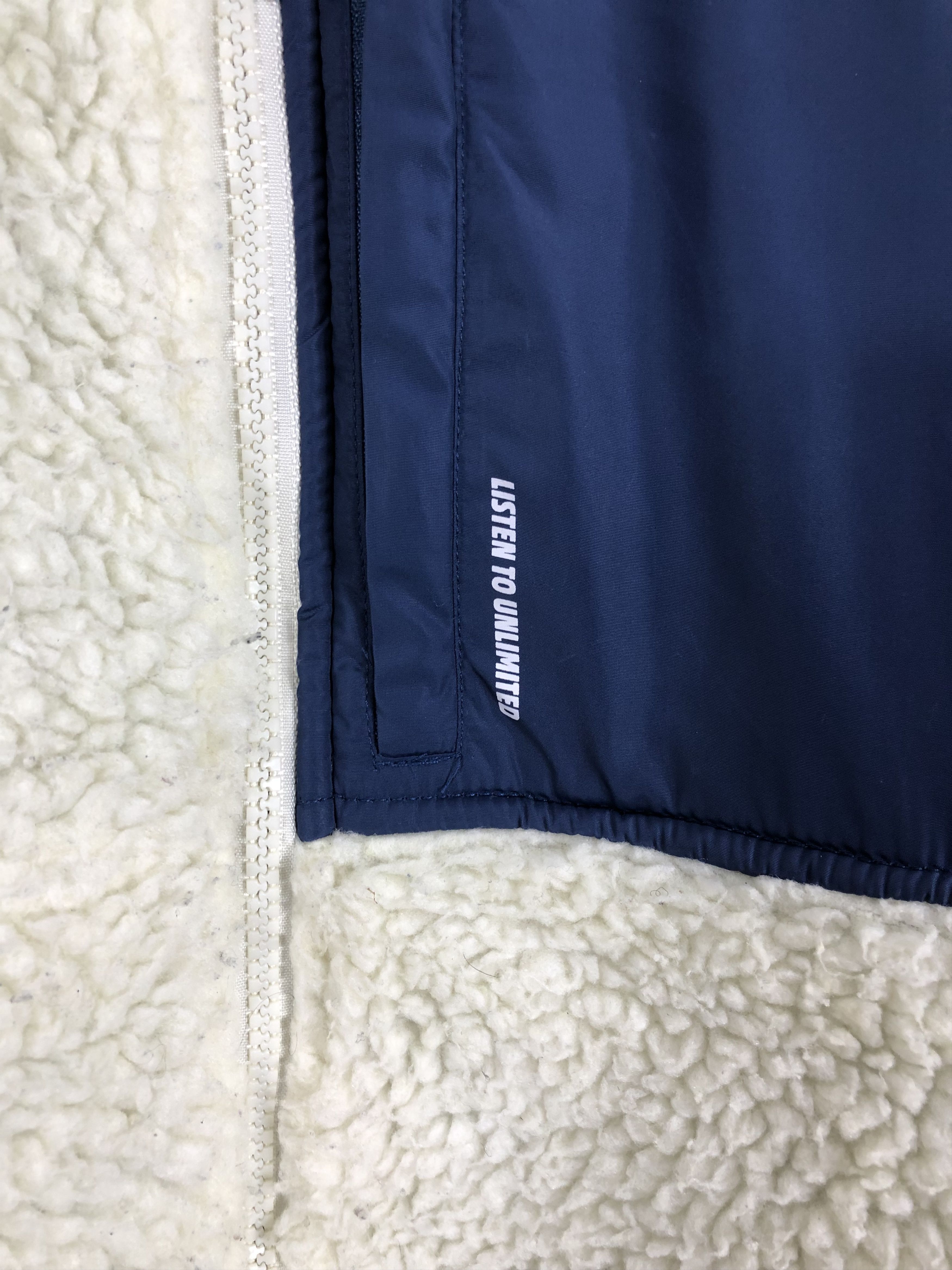 Japanese Brand × Vintage Vintage Japanese Brand Fleece Jacket Size US L / EU 52-54 / 3 - 6 Thumbnail