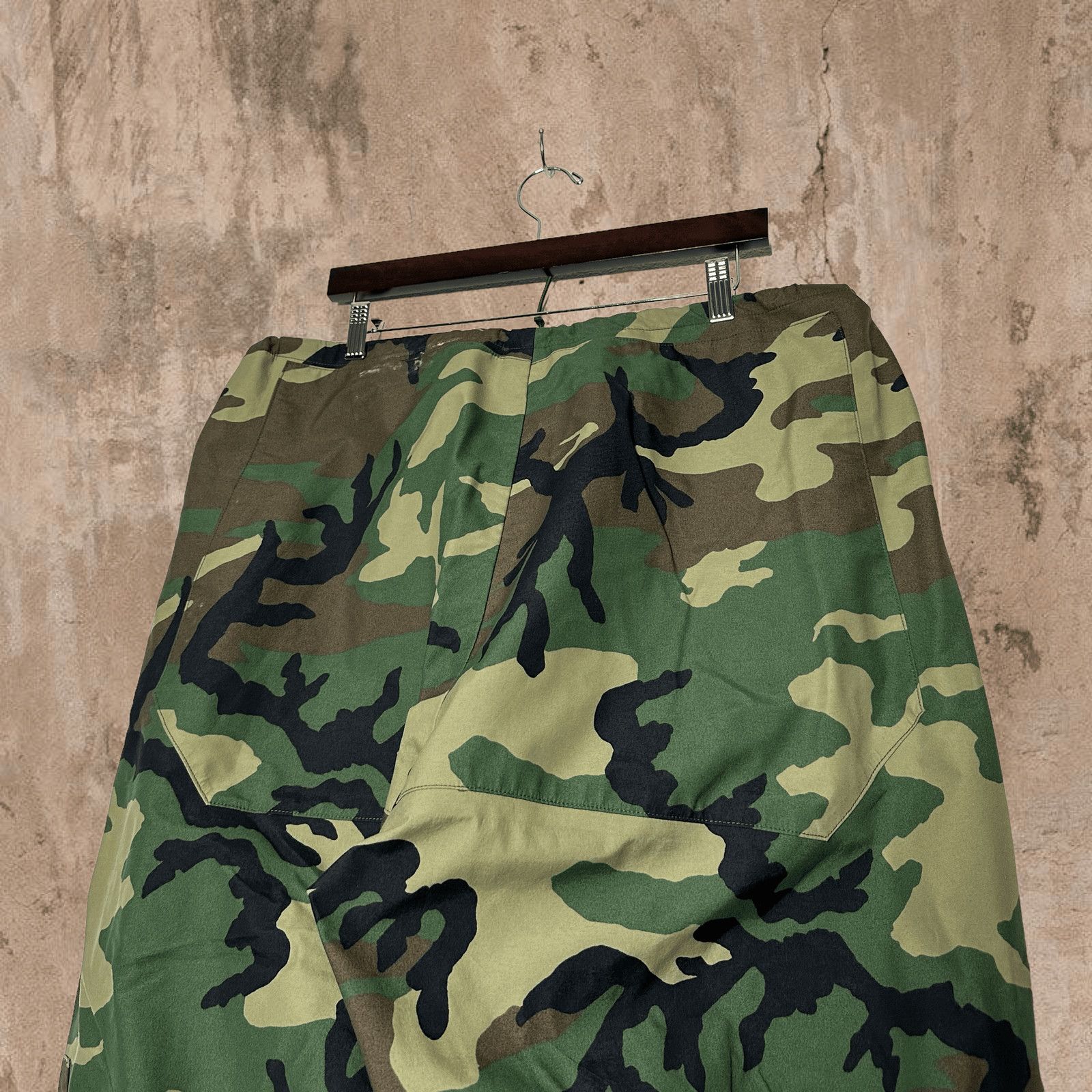 Vintage Nylon Military Camo Pants Baggy Fit Water Resistant Woodland Size US 36 / EU 52 - 2 Thumbnail