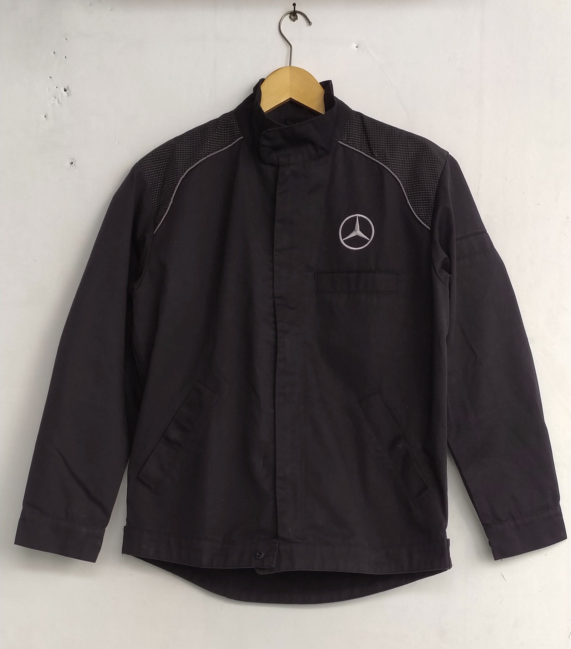 Formula 1 × Mercedes Benz × Racing Vtg MERCEDES-BENZ SERVICE