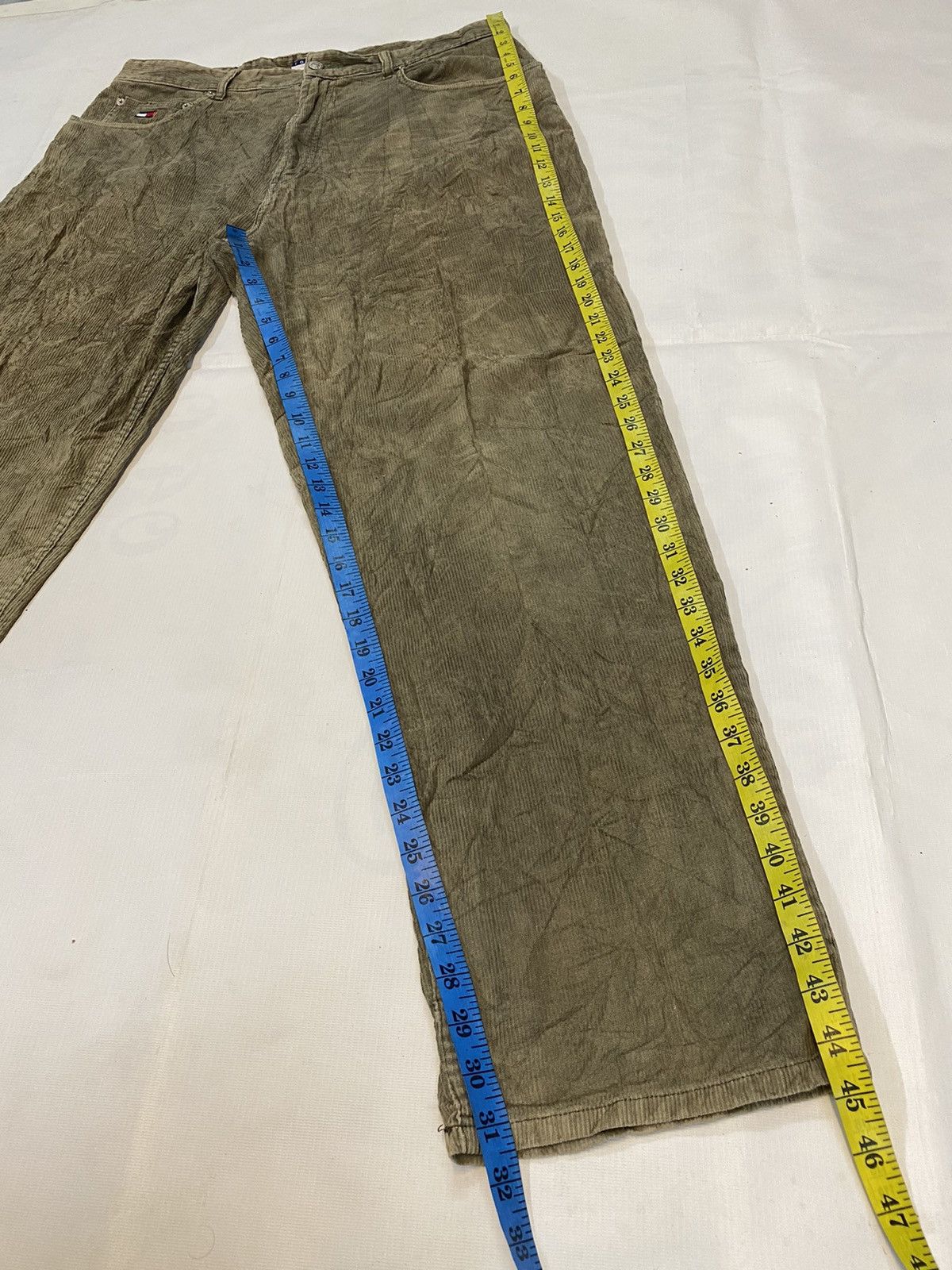 Tommy Hilfiger × Vintage Vintage Tommy Hilfiger Corduroy Pant Size US 36 / EU 52 - 15 Thumbnail