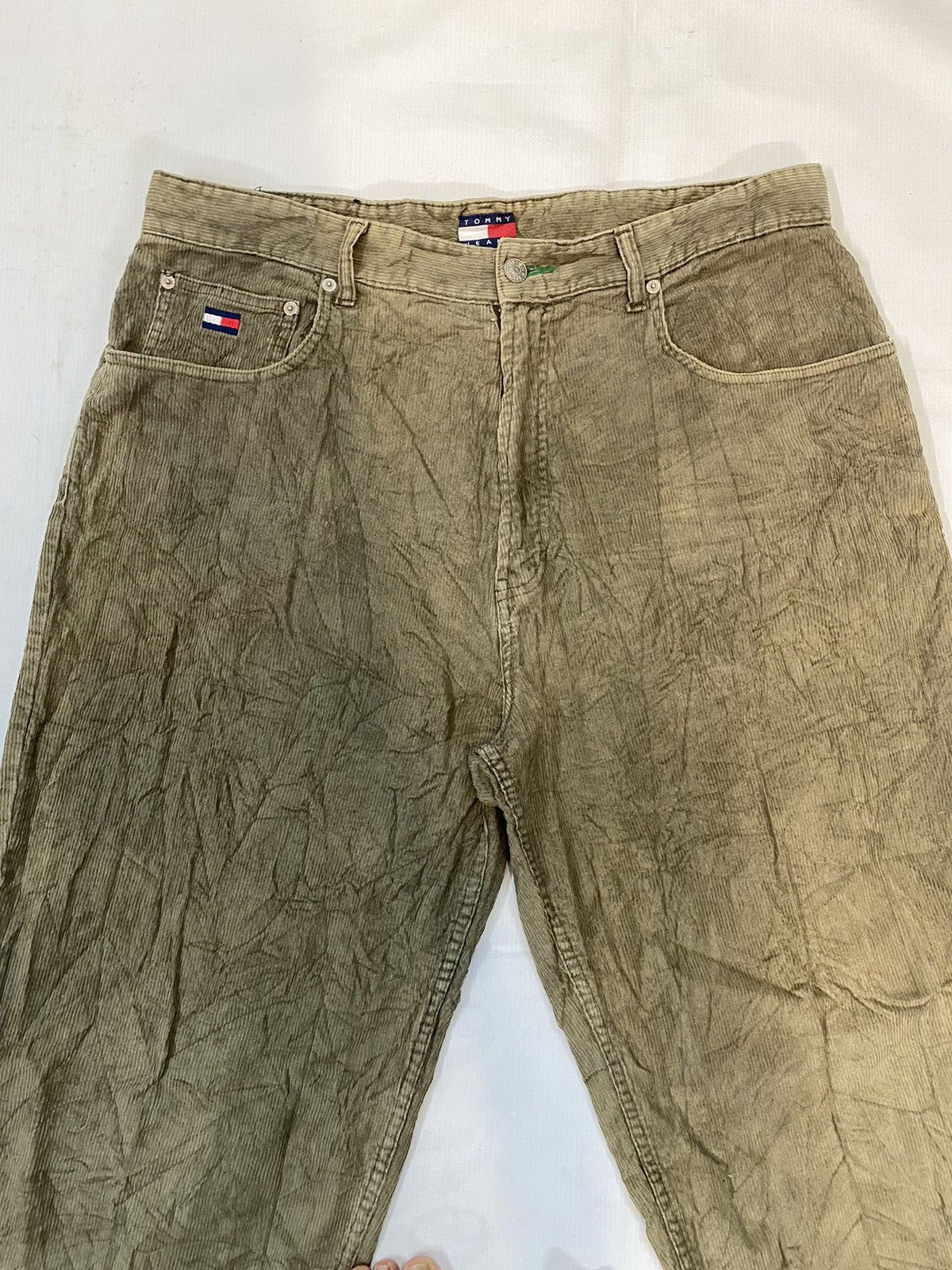 Tommy Hilfiger × Vintage Vintage Tommy Hilfiger Corduroy Pant Size US 36 / EU 52 - 2 Thumbnail