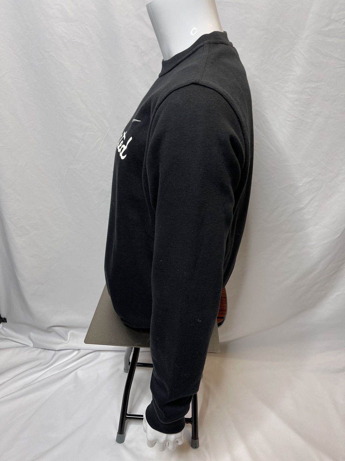 Nike × Undefeated Undefeated Nike sweatshirt Supreme Jordan Off white huff Size US M / EU 48-50 / 2 - 3 Thumbnail
