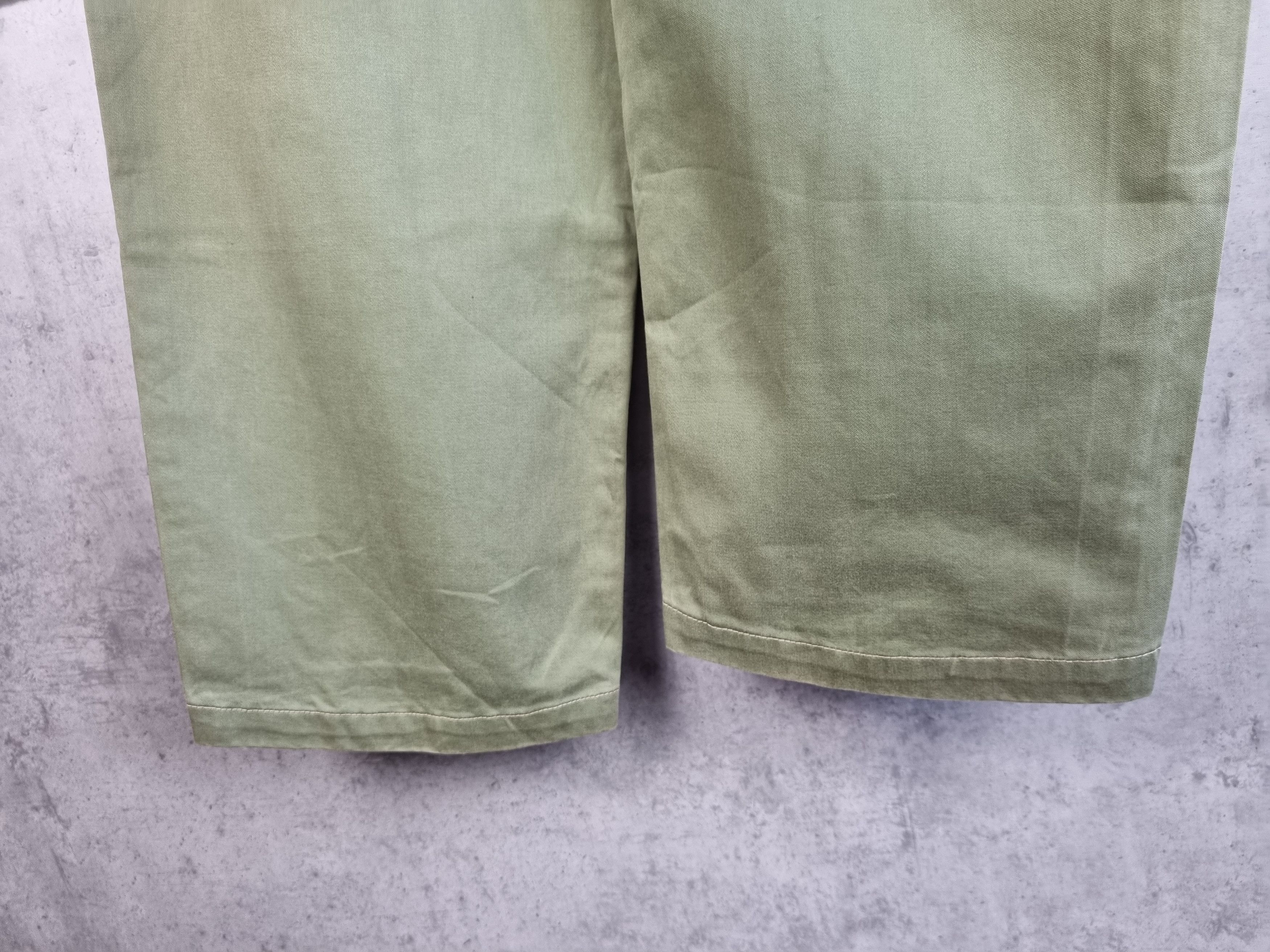 Gianni Valentino × Versace × Versace Jeans Couture 90s VERSACE Jeans Couture Military Green Light fabrics pant Size US 32 / EU 48 - 17 Thumbnail