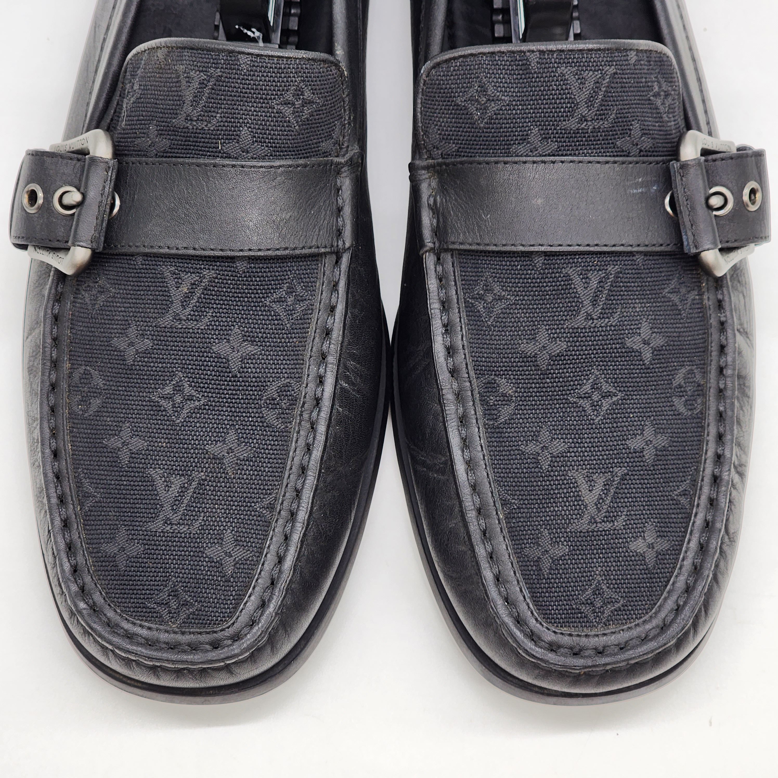 Louis Vuitton Louis Vuitton - LV Black Monogram Loafer Size US 7.5 / EU 40-41 - 4 Thumbnail