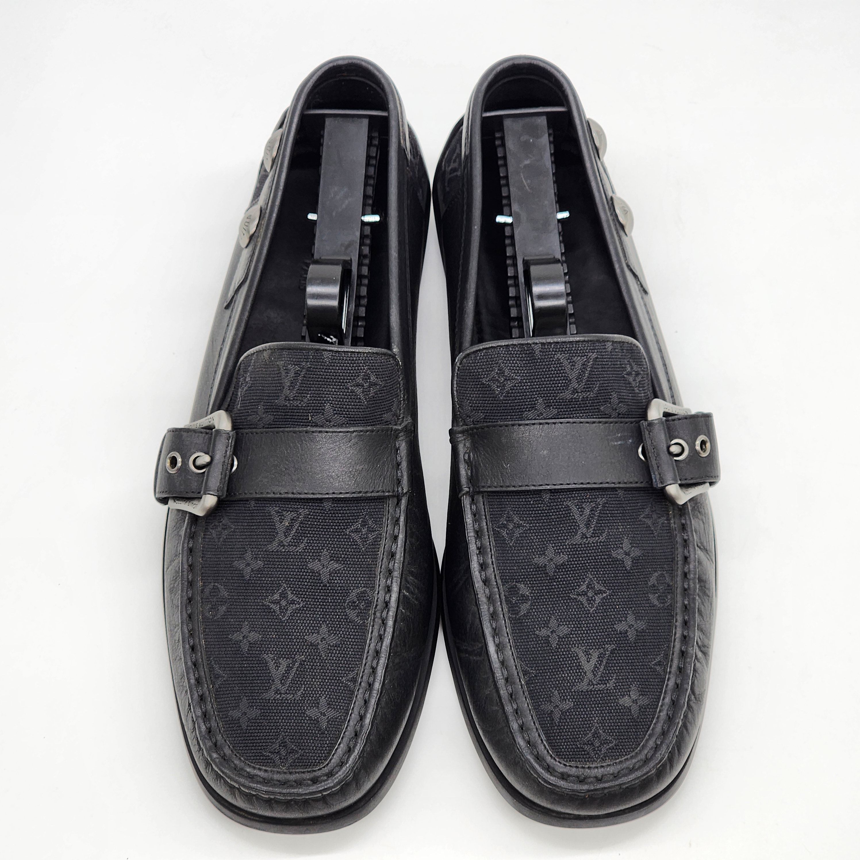 Louis Vuitton Louis Vuitton - LV Black Monogram Loafer Size US 7.5 / EU 40-41 - 3 Thumbnail