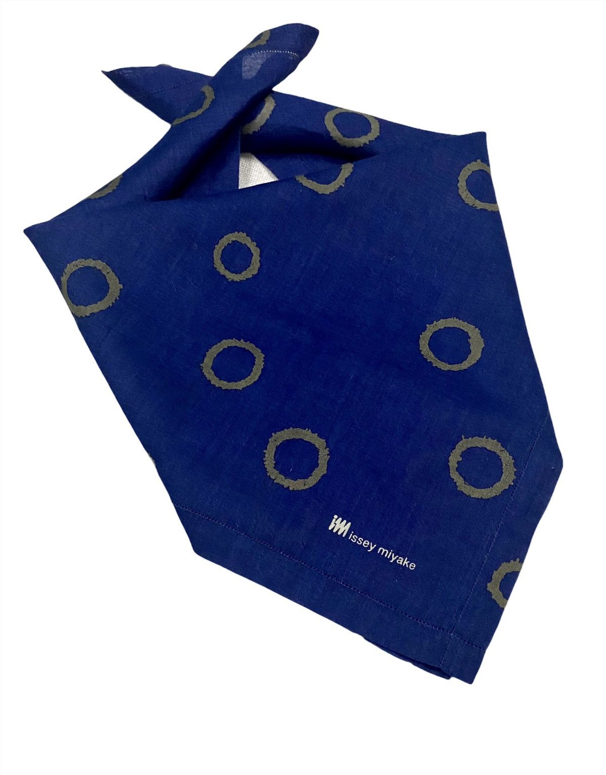Issey Miyake × Japanese Brand HANDKERCHIEF NECKERCHIEF by ISSEY MIYAKE Size ONE SIZE - 1 Thumbnail