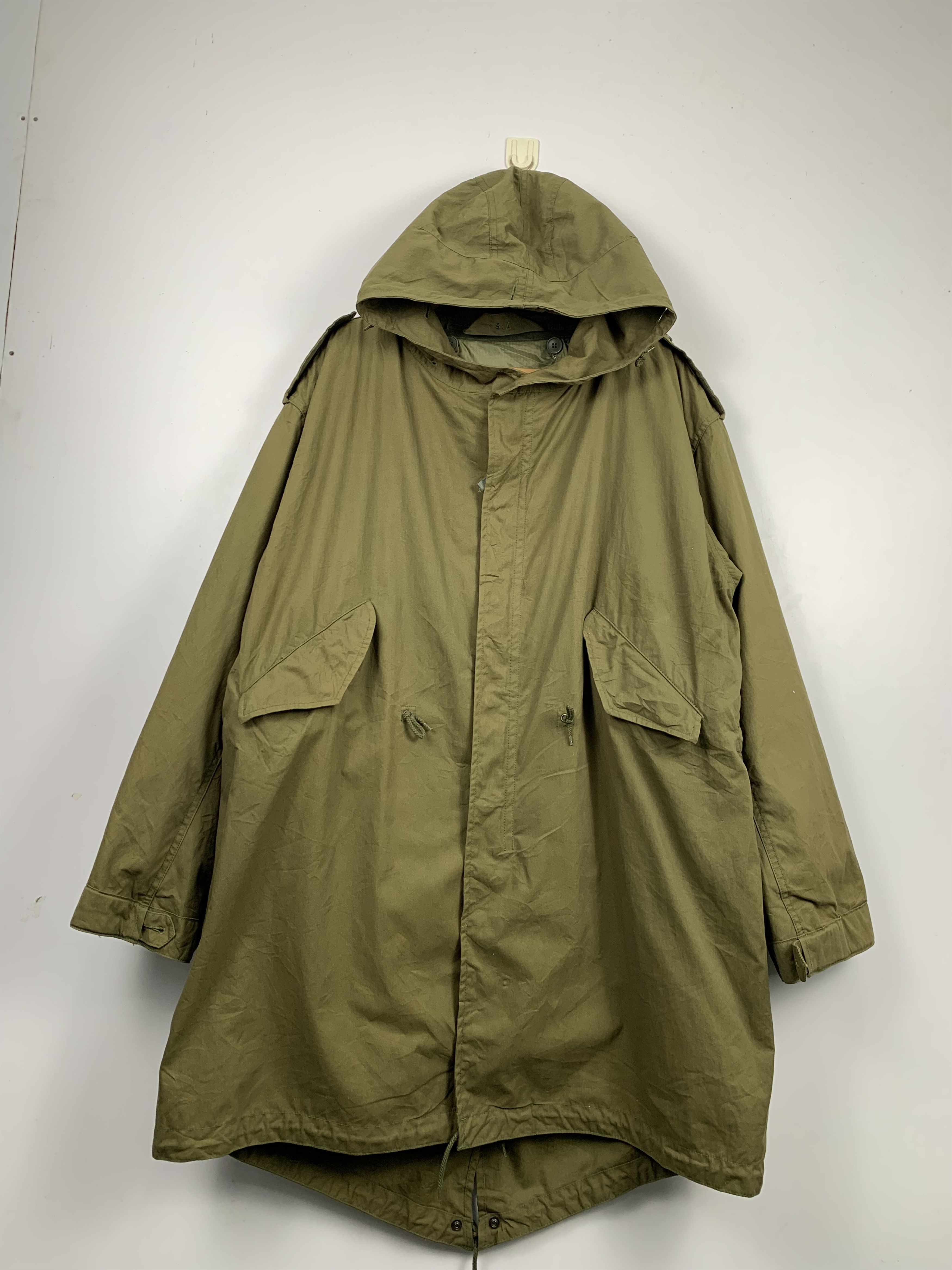Japanese Brand Vintage SA Parkas Military Army Design Hoodie J0400 Size US L / EU 52-54 / 3 - 1 Thumbnail