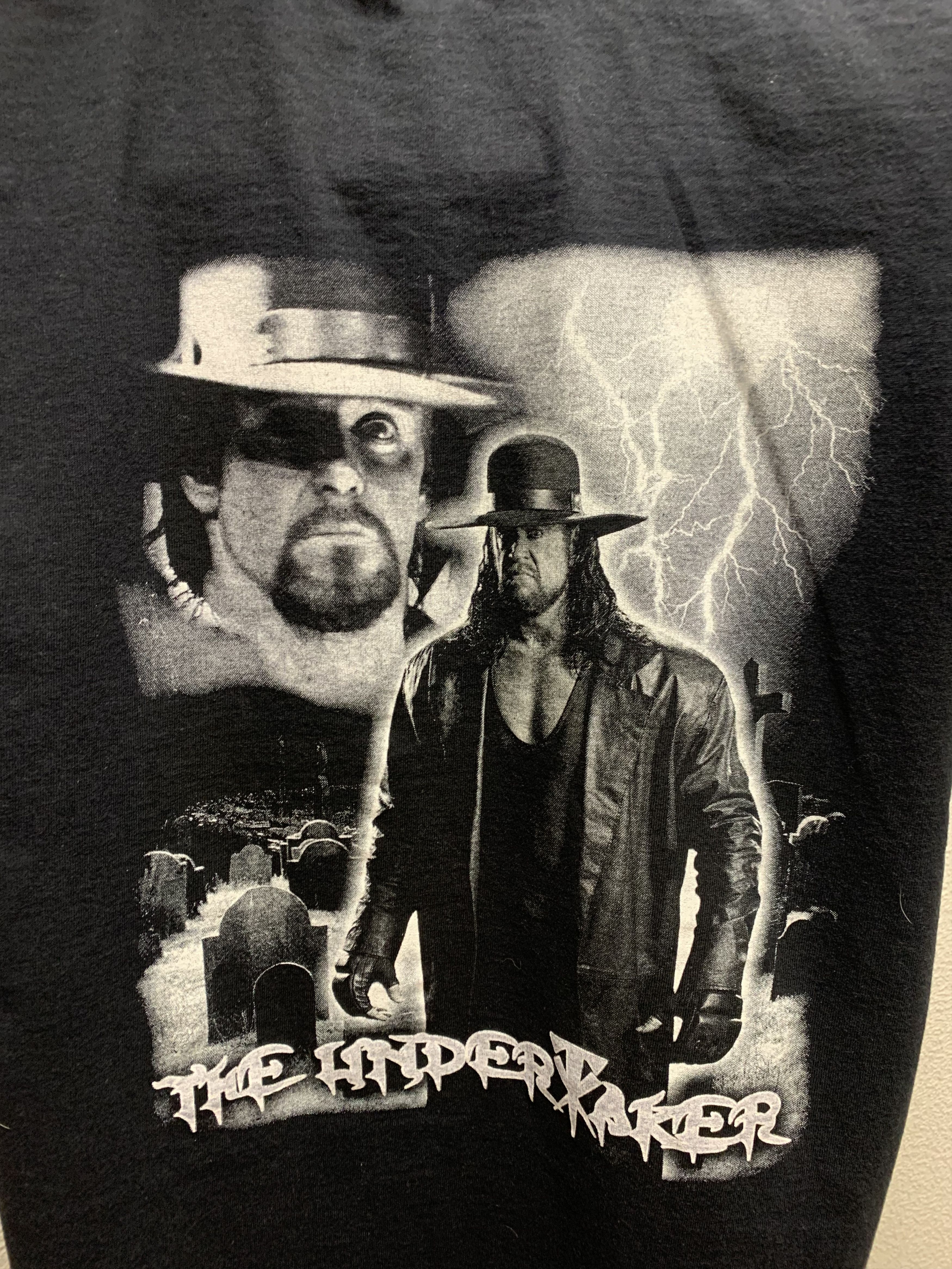 Vintage The undertaker vintage t-shirt wwe M size Size US M / EU 48-50 / 2 - 5 Thumbnail