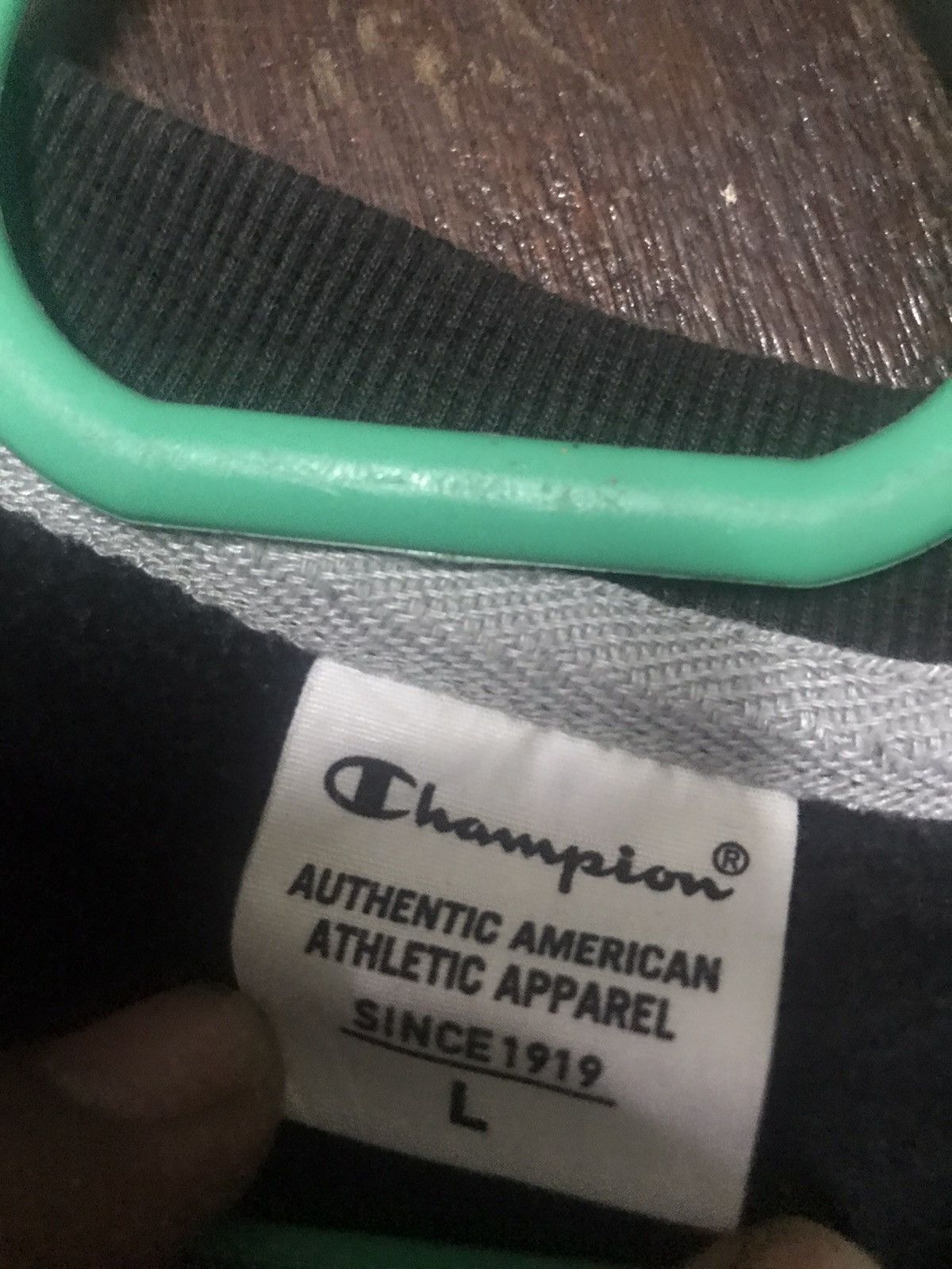 Champion Champion crewneck sweatshirt sun faded Size US L / EU 52-54 / 3 - 3 Thumbnail