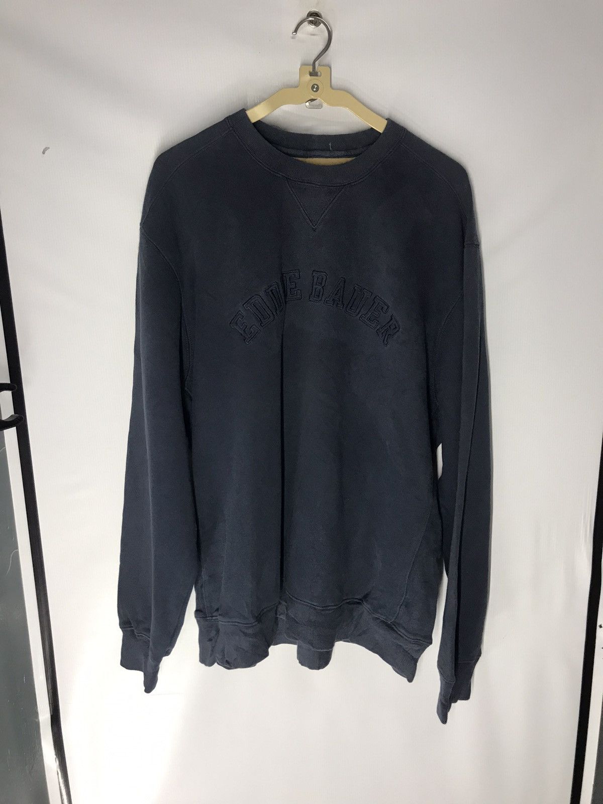 Eddie Bauer Eddie Bauer spellout crewneck sweatshirt sun faded Size US L / EU 52-54 / 3 - 5 Thumbnail