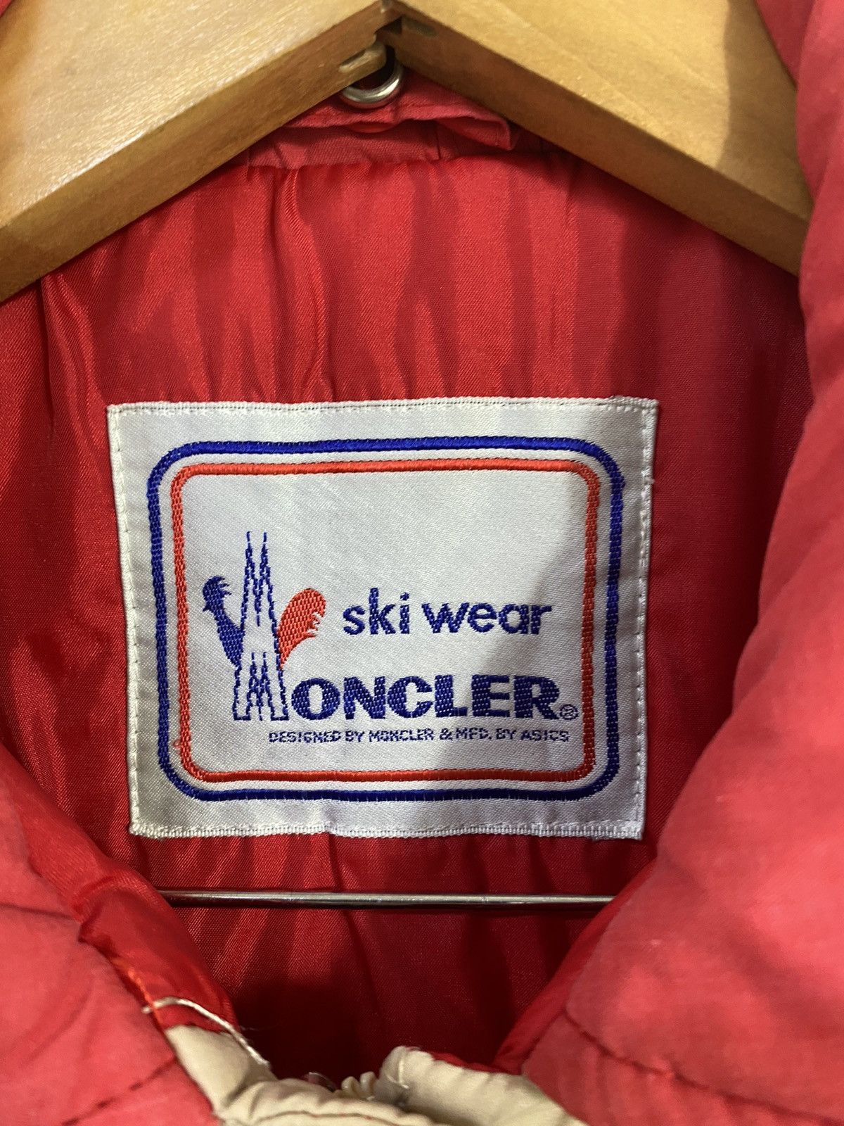 Moncler Moncler Ski Wear Puffer Jacket Four Pocket Nice Design Size US S / EU 44-46 / 1 - 3 Thumbnail