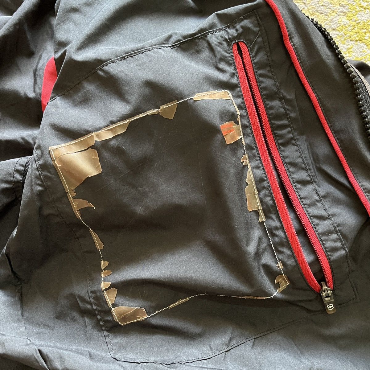 Victorinox × Vintage Survival Jacket Victorinox Highlander Field Hiking Fishing Size US M / EU 48-50 / 2 - 13 Thumbnail