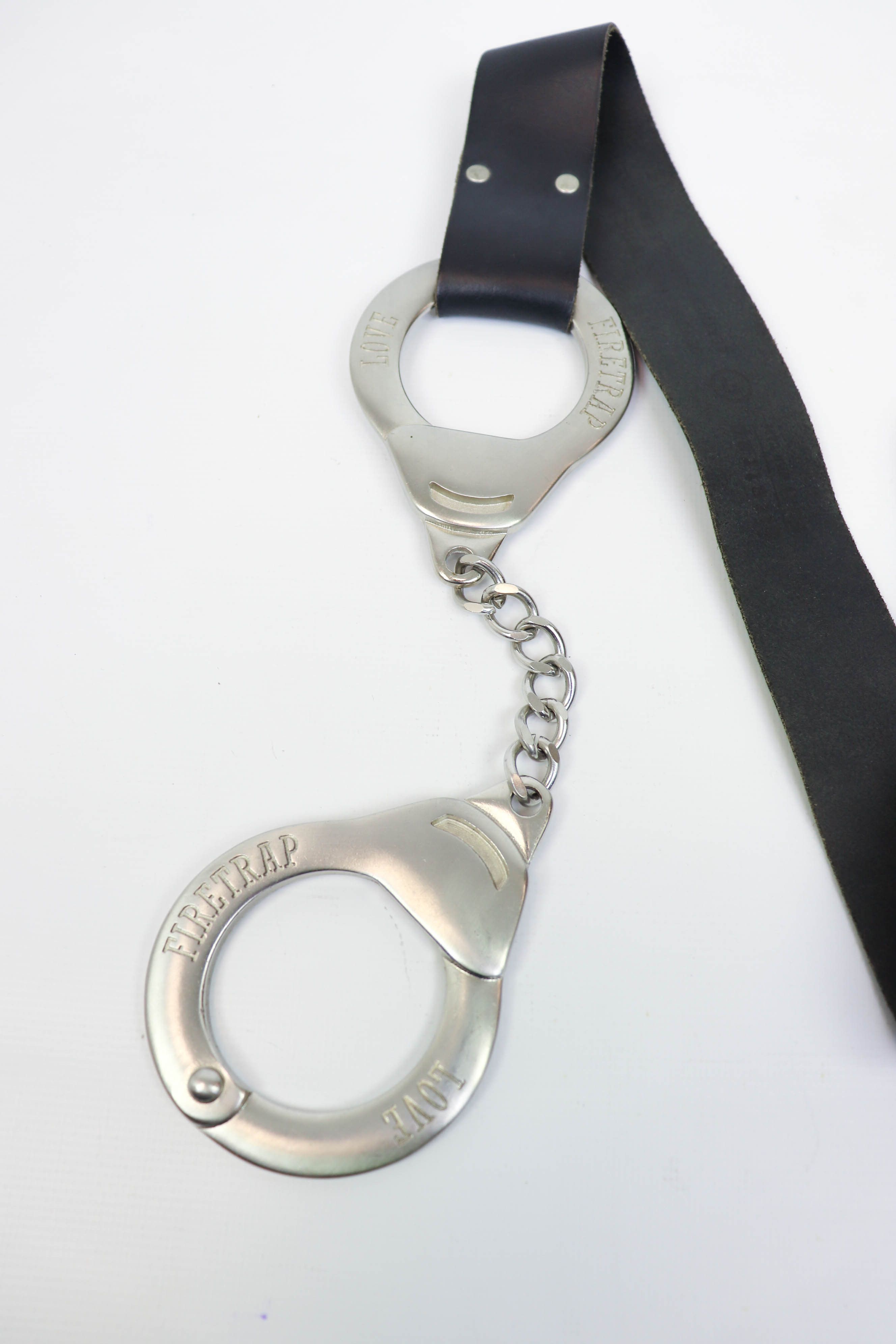 Firetrap Firetrap Handcuffs Buckle UK Made Black Leather Waist Belt Size ONE SIZE - 3 Thumbnail