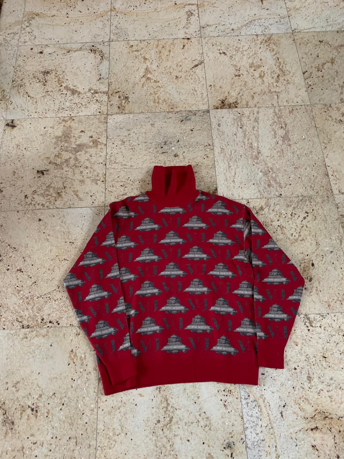 Undercover × Valentino Turtleneck in Red Size US L / EU 52-54 / 3 - 1 Thumbnail