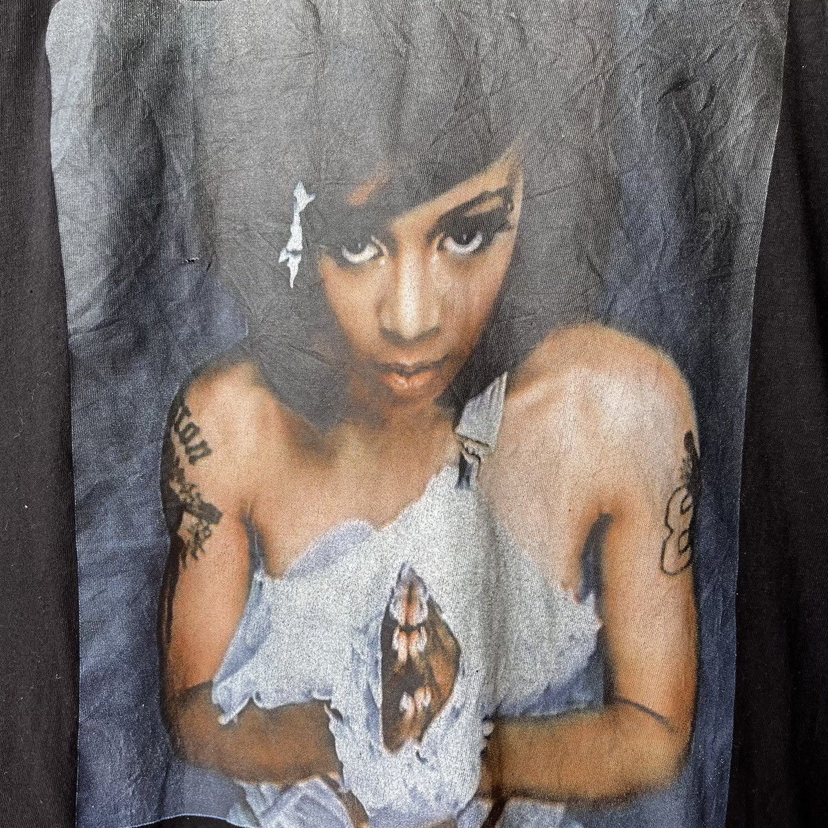 Band Tees VINTAGE TLC RAPPER LISA LOPES LEFT EYE NINA TSHIRT 1990s Size US XL / EU 56 / 4 - 7 Thumbnail