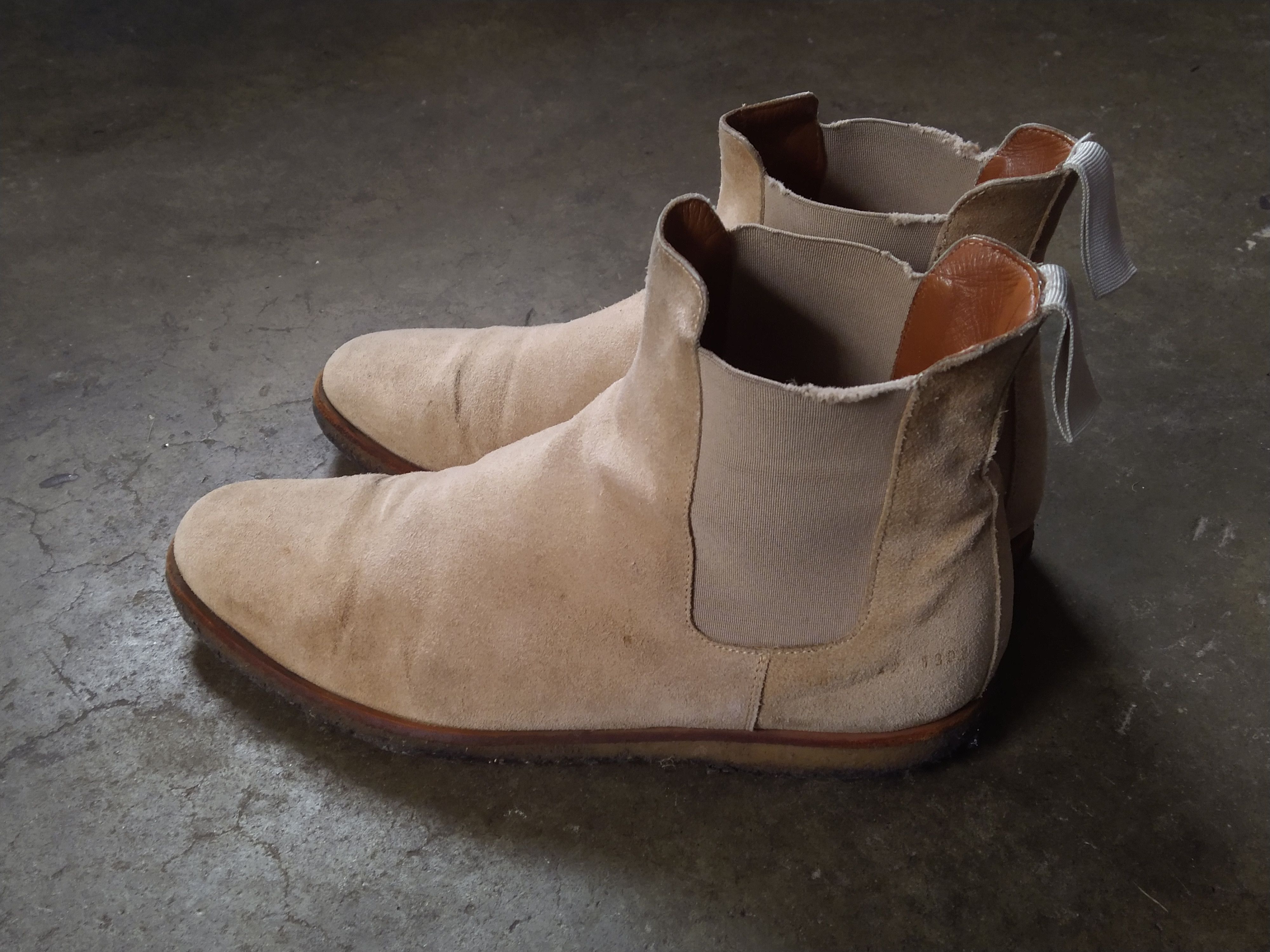 Common Projects Common Projects Chelsea Boots Size 9 42 Beige Suede Size US 9 / EU 42 - 7 Thumbnail
