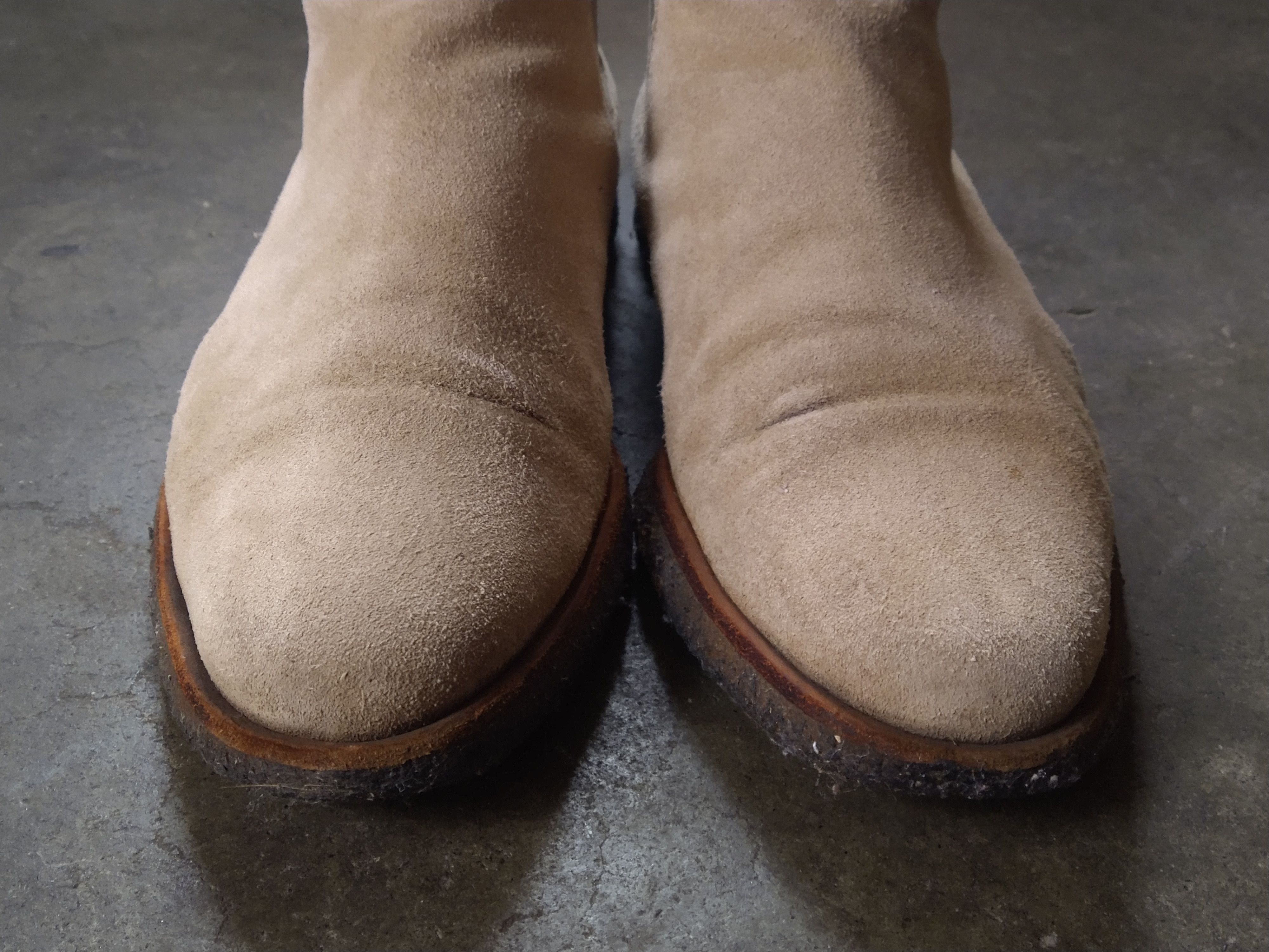 Common Projects Common Projects Chelsea Boots Size 9 42 Beige Suede Size US 9 / EU 42 - 3 Thumbnail