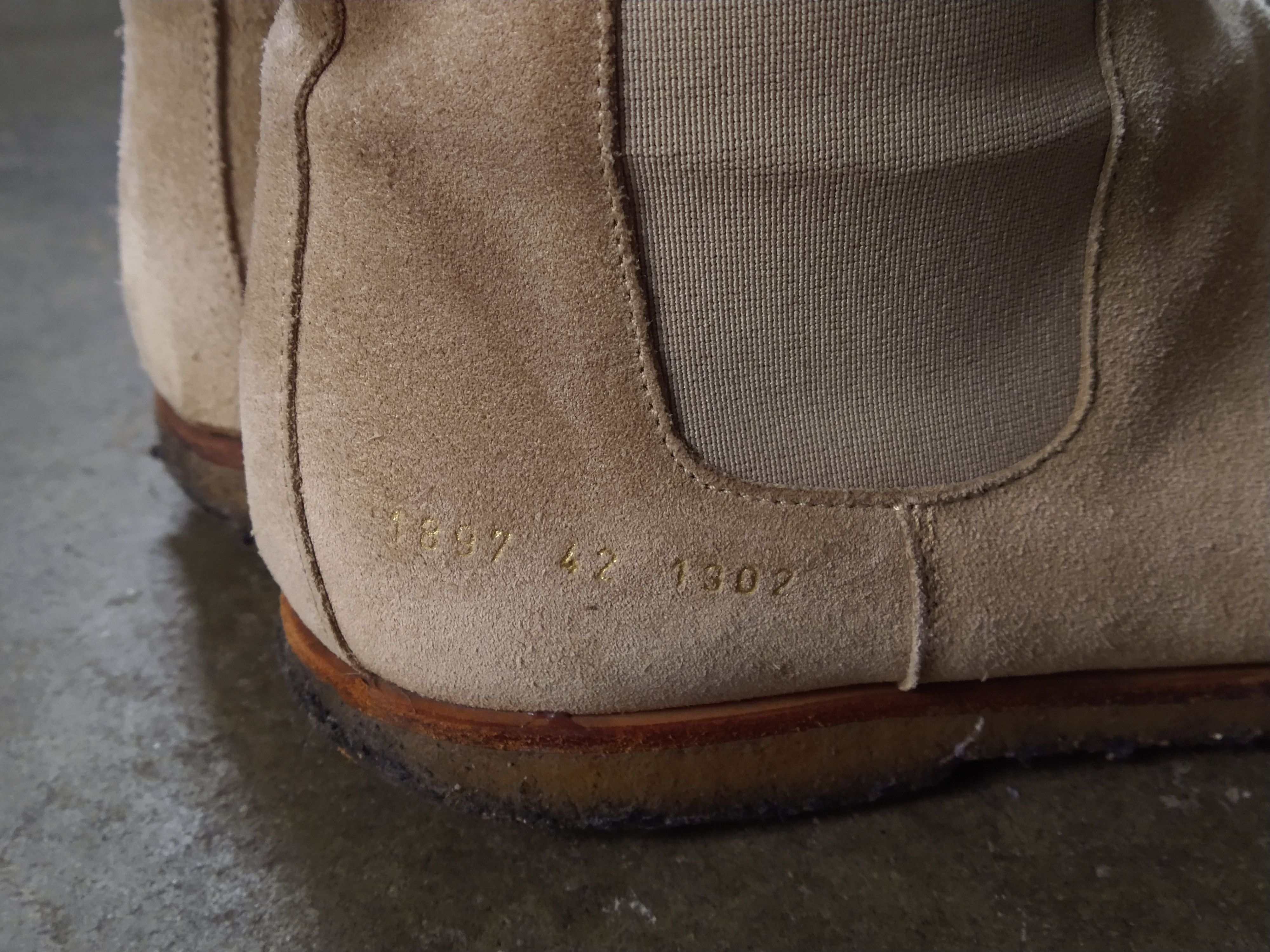 Common Projects Common Projects Chelsea Boots Size 9 42 Beige Suede Size US 9 / EU 42 - 11 Thumbnail