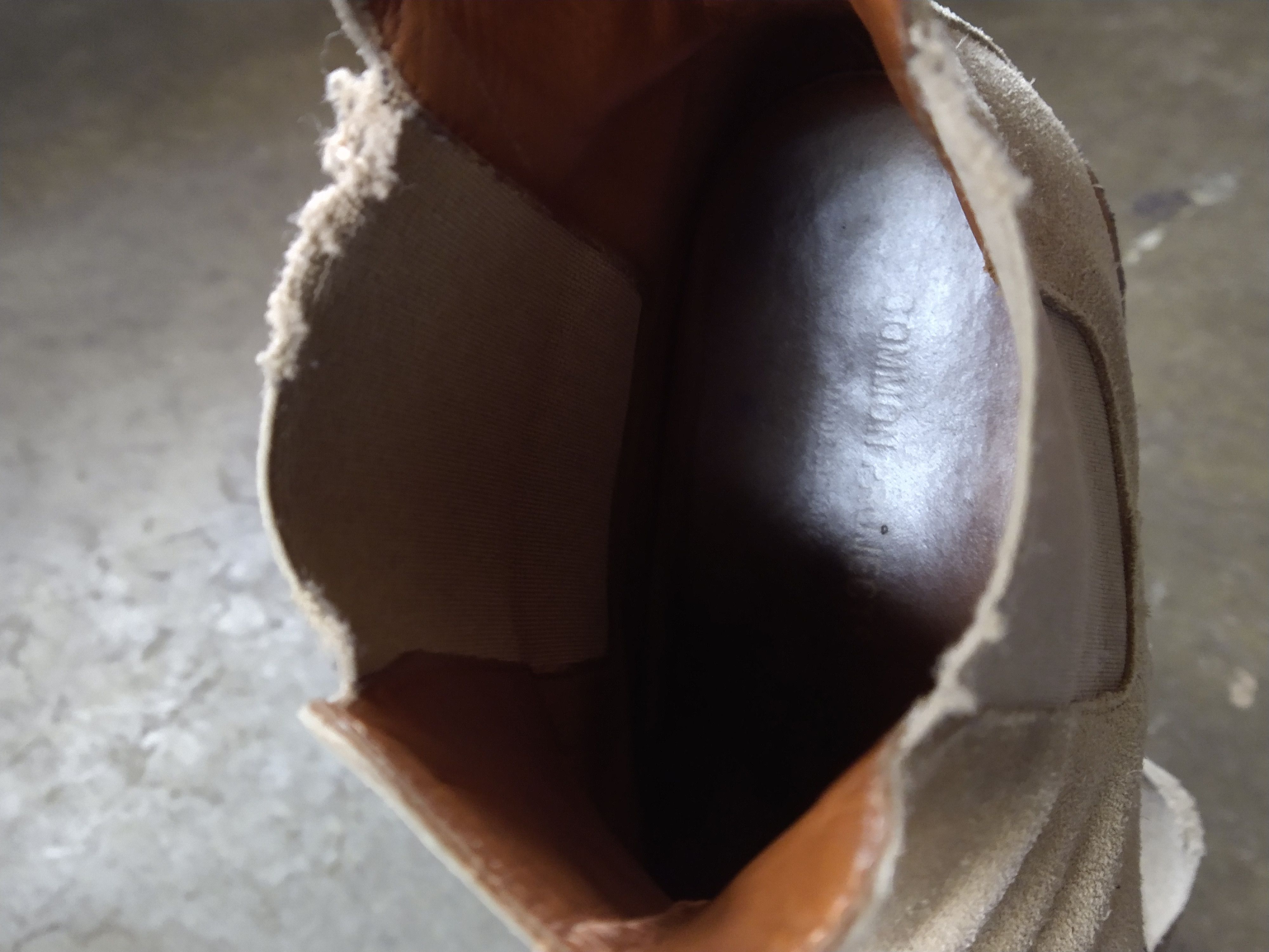 Common Projects Common Projects Chelsea Boots Size 9 42 Beige Suede Size US 9 / EU 42 - 6 Thumbnail