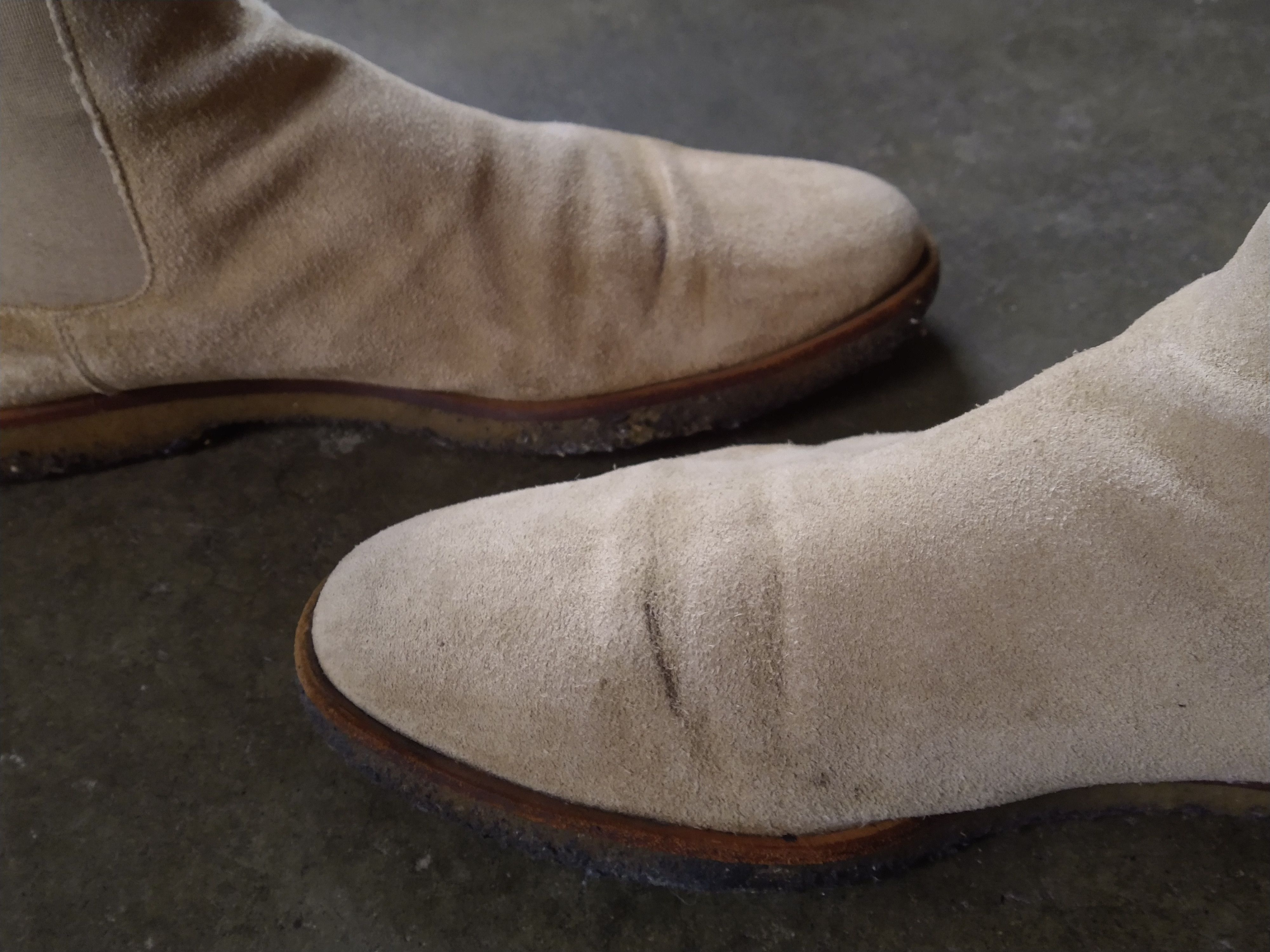 Common Projects Common Projects Chelsea Boots Size 9 42 Beige Suede Size US 9 / EU 42 - 12 Thumbnail