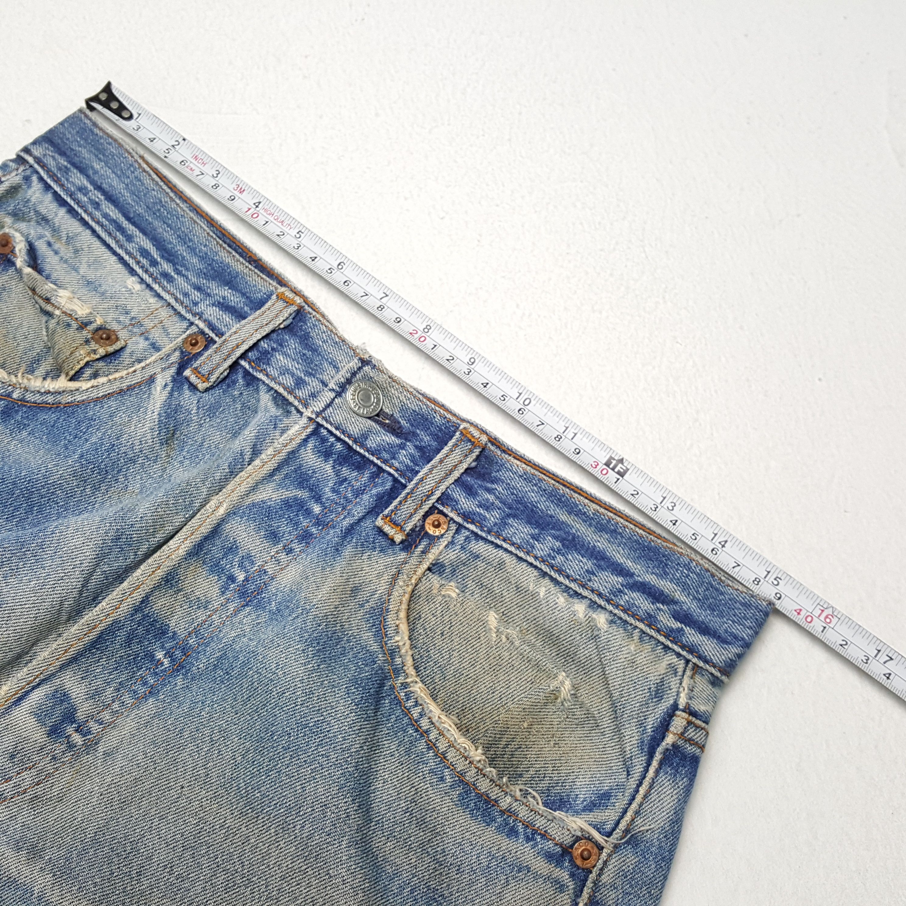 Levi's × Vintage Vintage LEVI'S Kurt Cobain Distressed Denim Style Jeans Size US 31 - 7 Thumbnail
