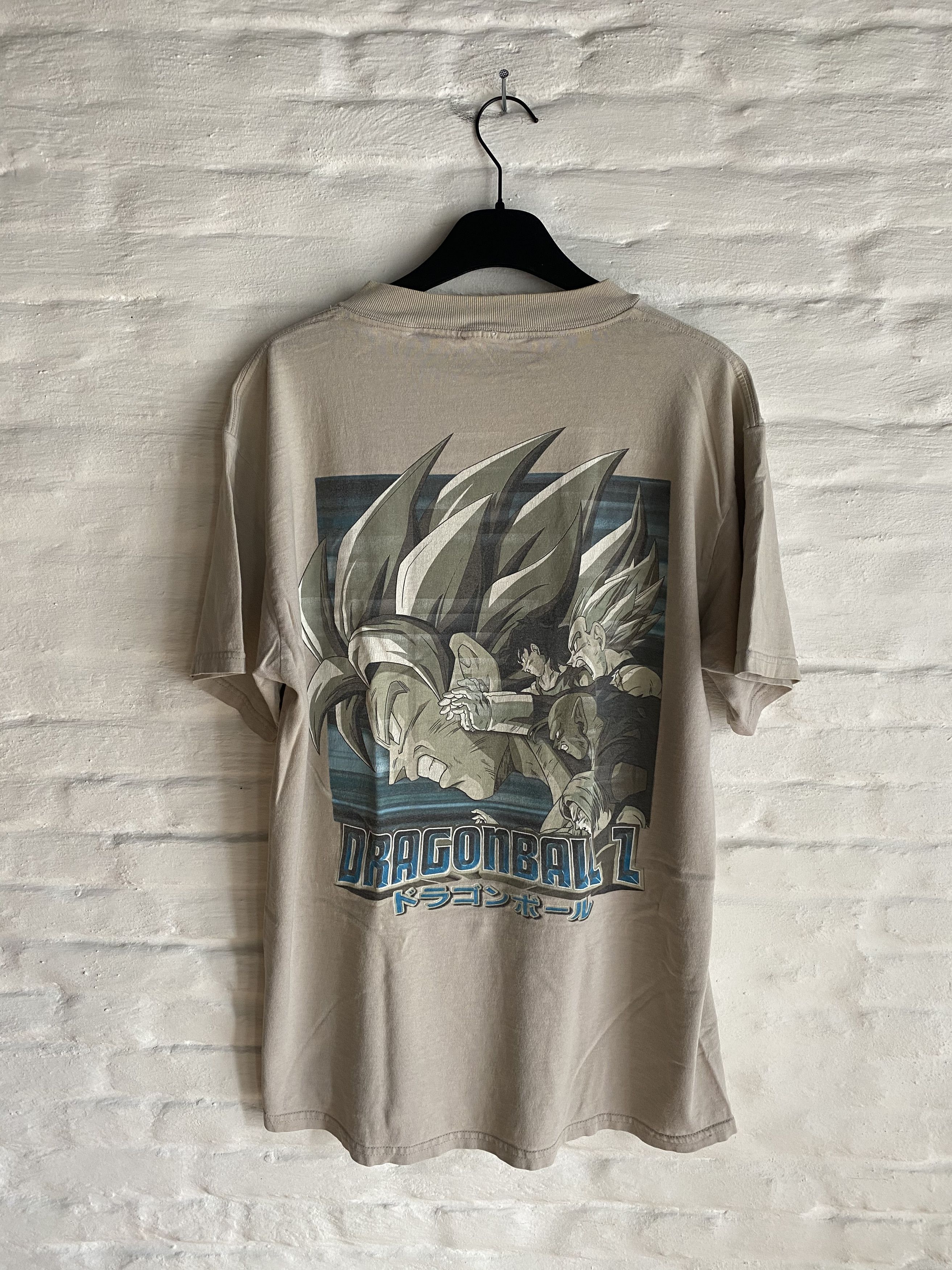 Image of Dragon Ball Vintage T-Shirt in Grey, Men's (Size Large)